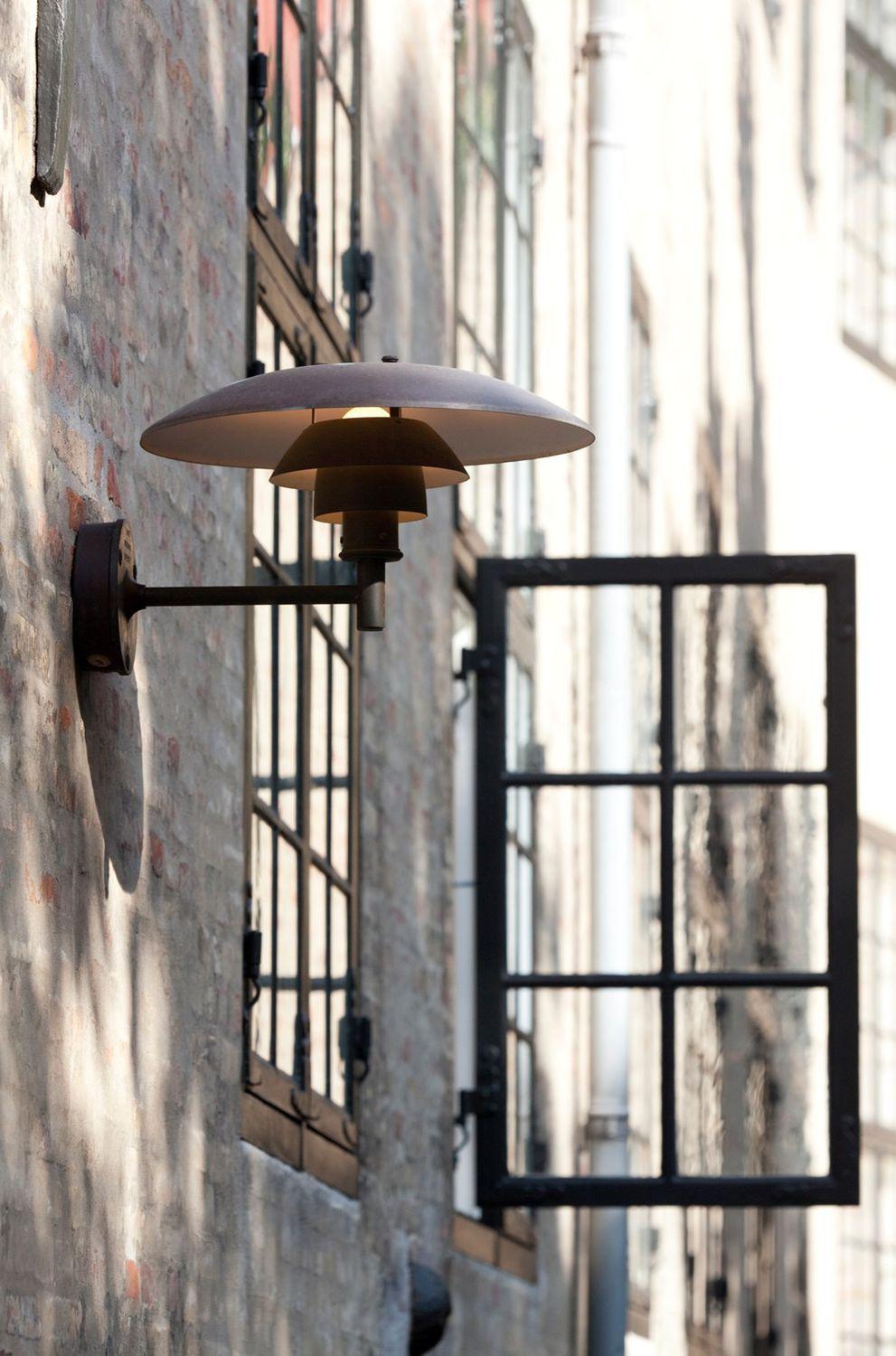 Modern Louis Poulsen, Outdoor Wall Lamp in Cooper by Poul Henningsen For Sale