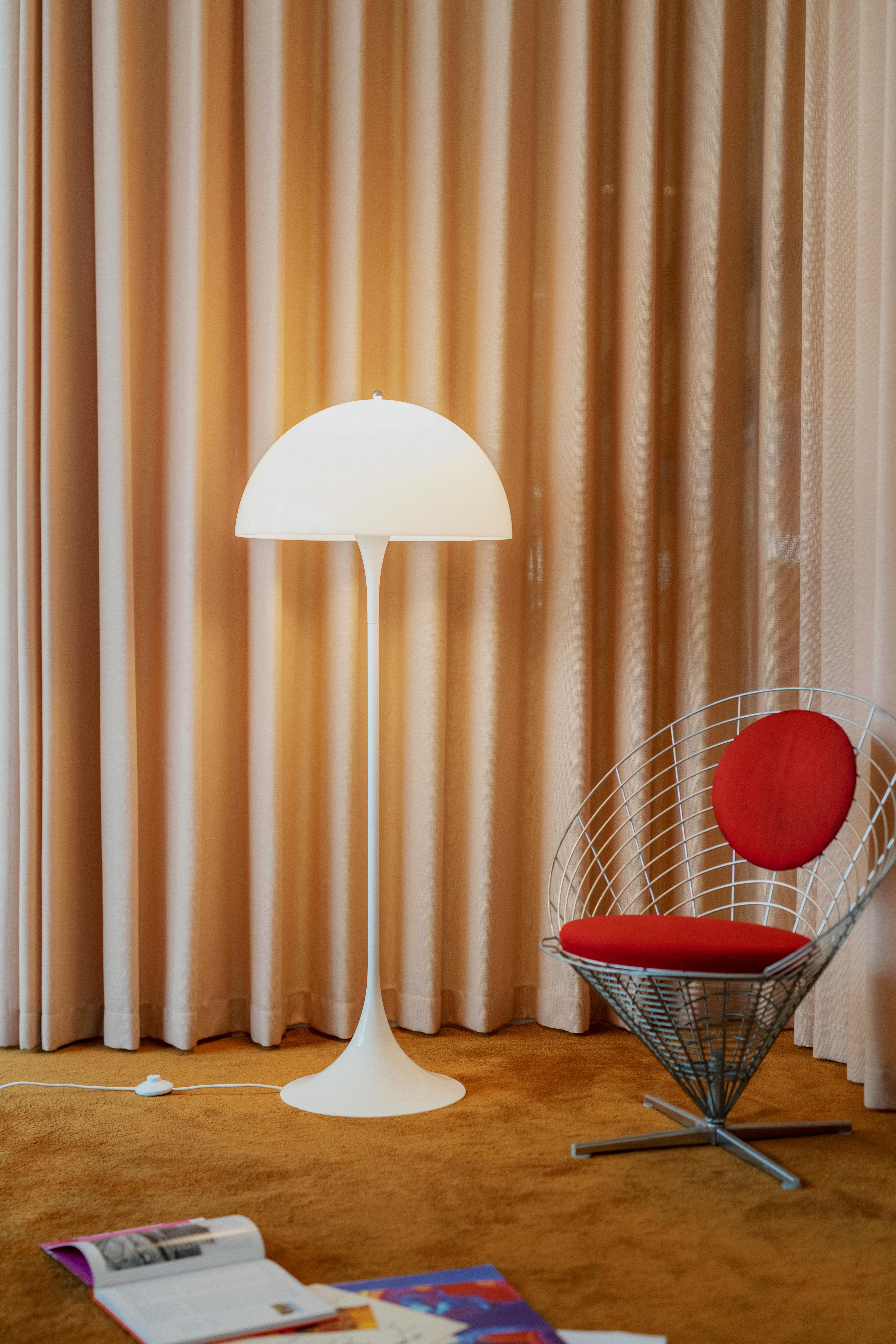 Modern Louis Poulsen Panthella Floor Lamp in White Opal by Verner Panton For Sale