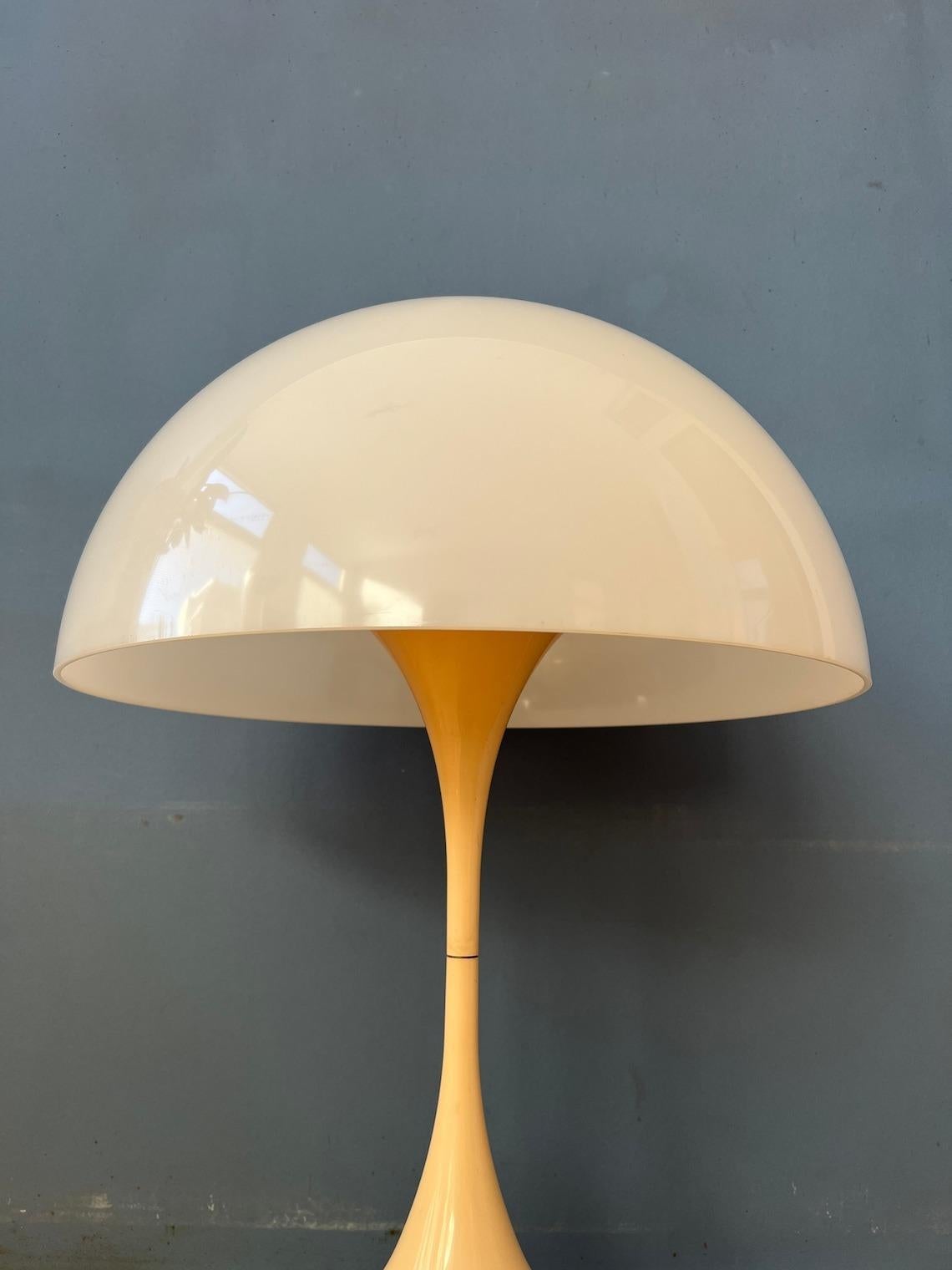 Louis Poulsen Panthella Mushroom Table Lamp by Verner Panton, 1970s For Sale 2