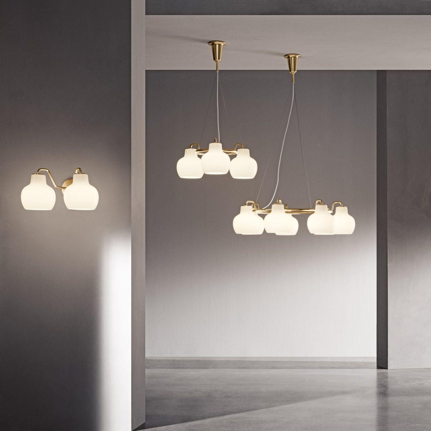 Moderne Louis Poulsen, lampe à suspension à 5 lumières par Vilhelm Lauritzen en vente