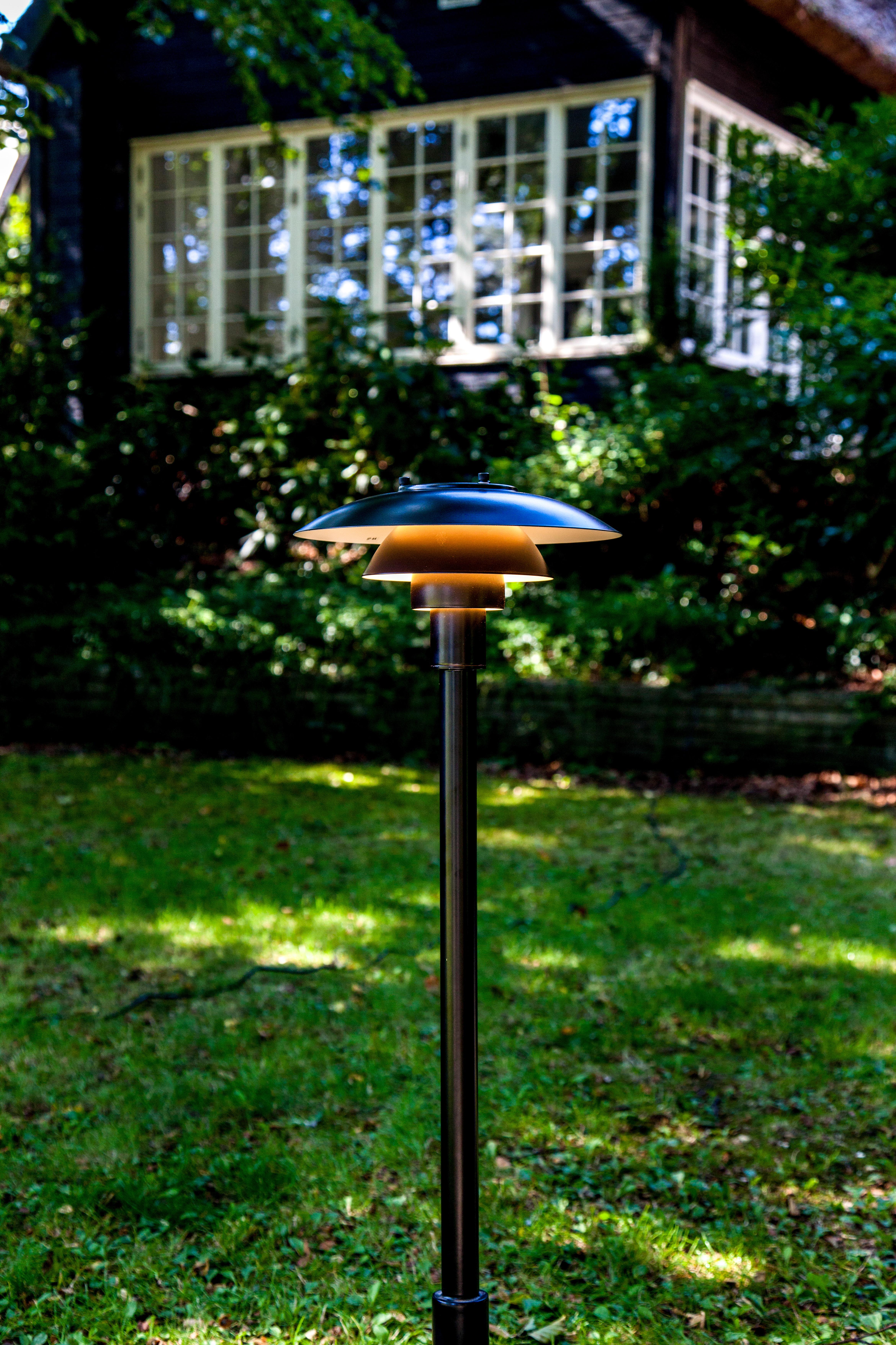 Spun Louis Poulsen PH 3-2½ Bollard Outdoor Lamp in Black by Poul Henningsen For Sale