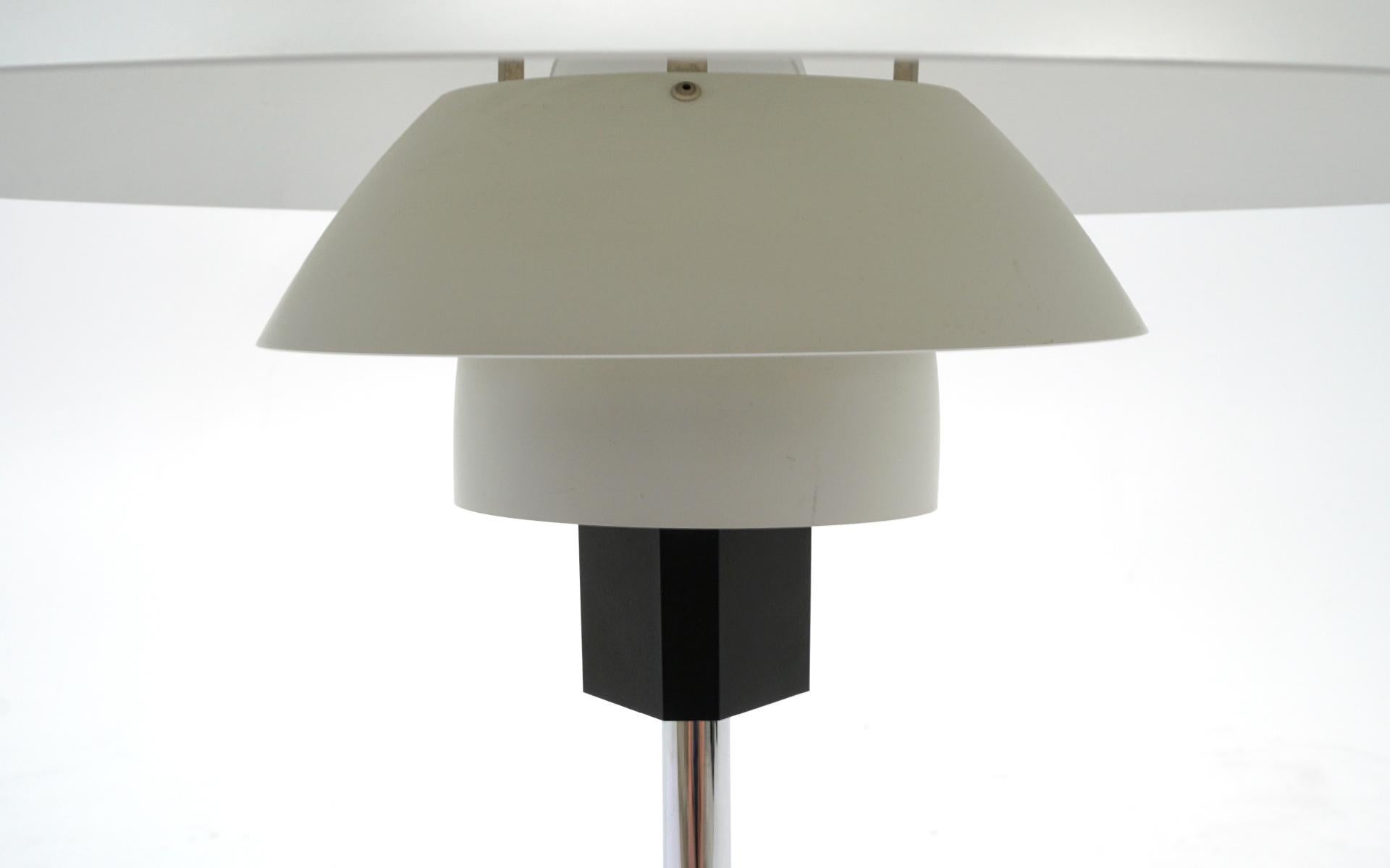 Danish Louis Poulsen PH 4/3 Table Lamp in Matte White made by Poul Henningsen, Denmark