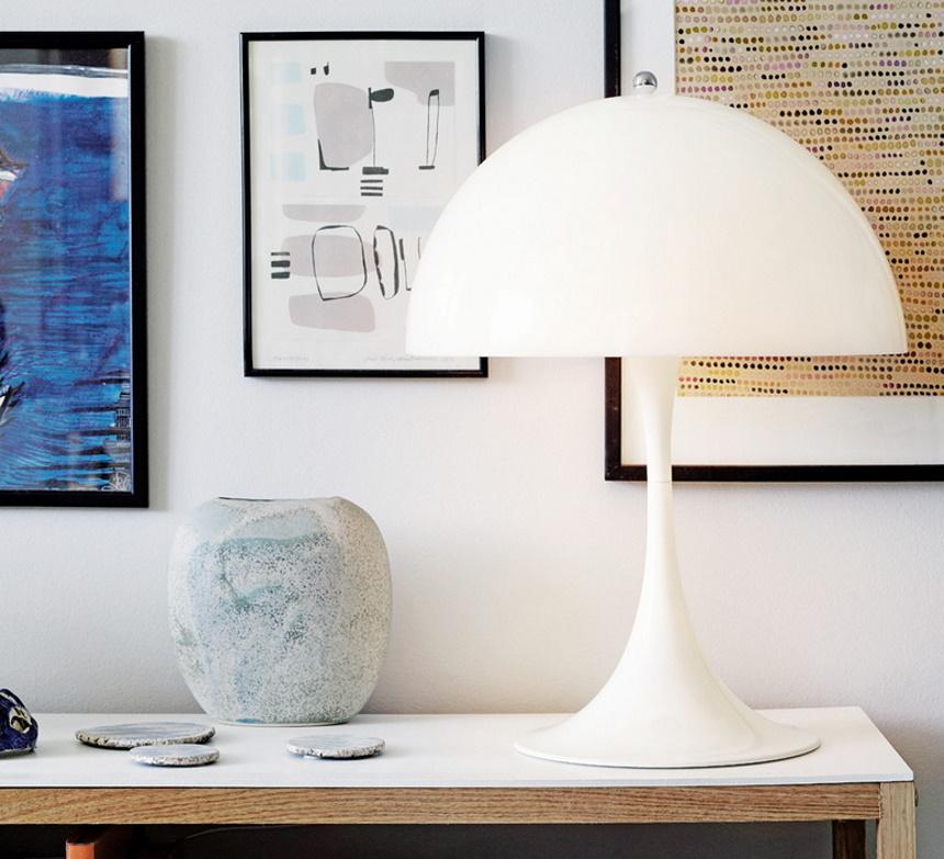 louis poulsen table lamp panthella