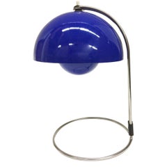 Louis Poulsen VP4 "Flower Pot" Blue Enameled Table Lamp