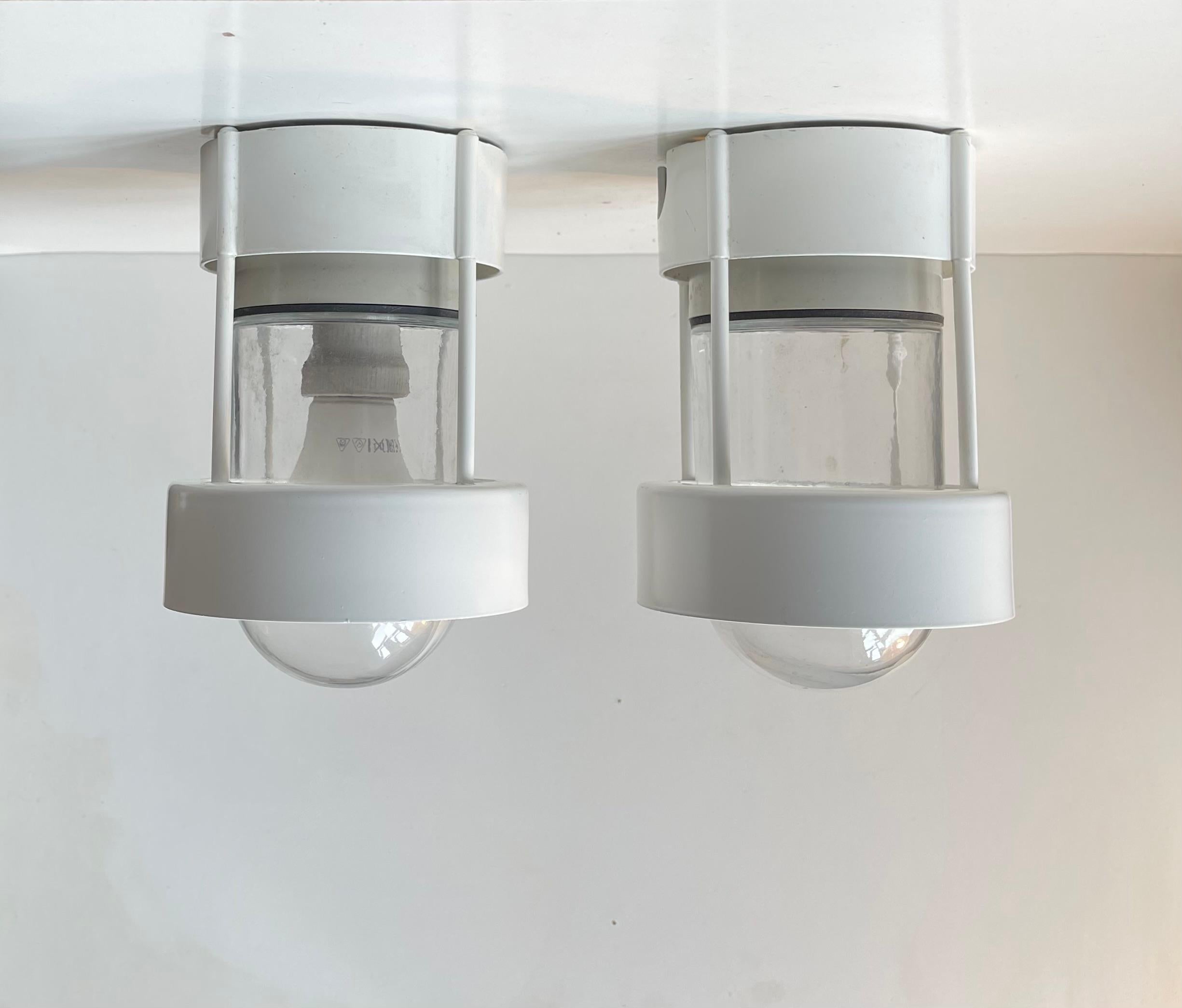 Minimalismo Louis Poulsen, lampade da soffitto minimaliste bianche per interni o esterni di Jensen Møller-Jensen in vendita