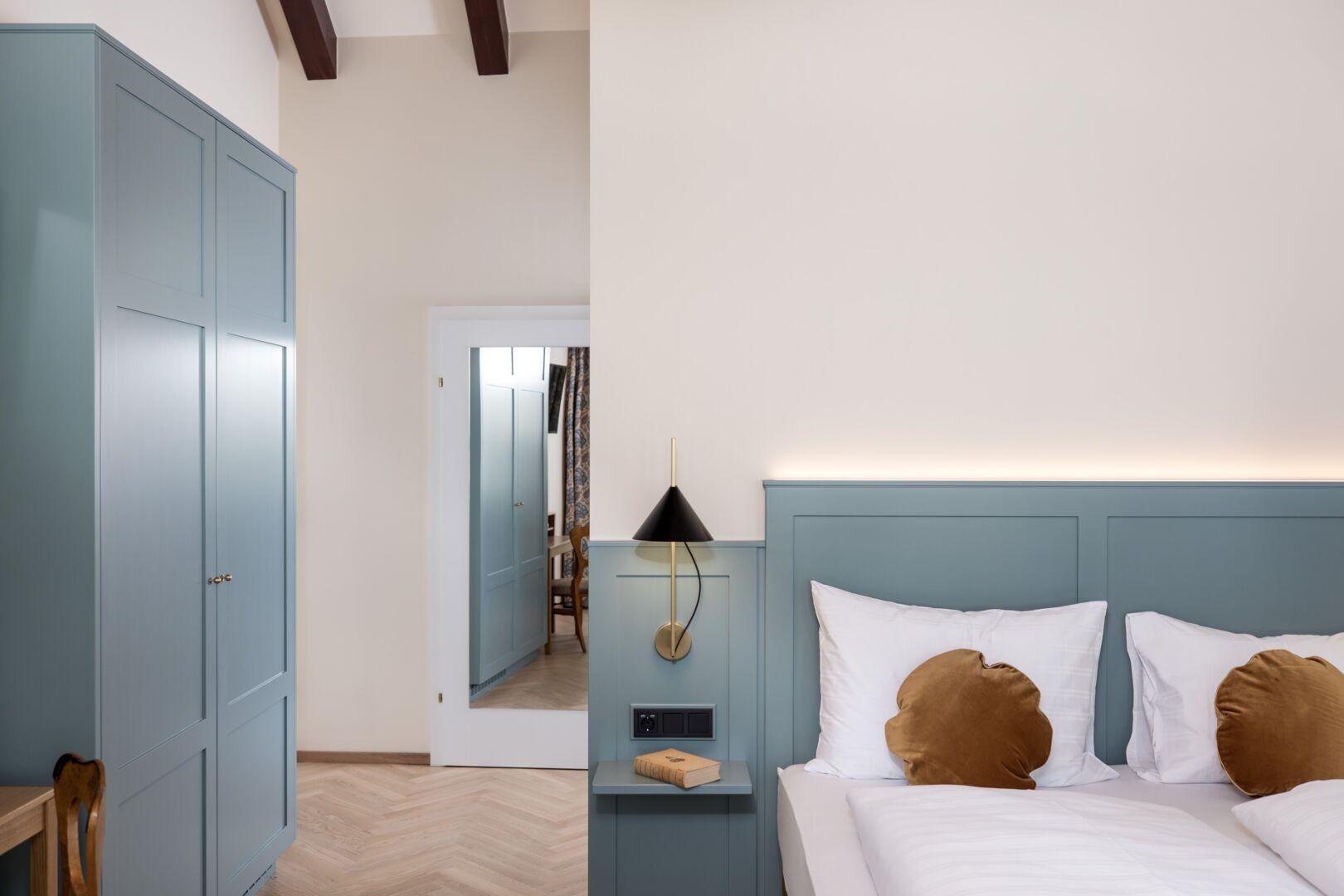 Lámpara de pared Louis Poulsen Yuh de GamFratesi en venta 7