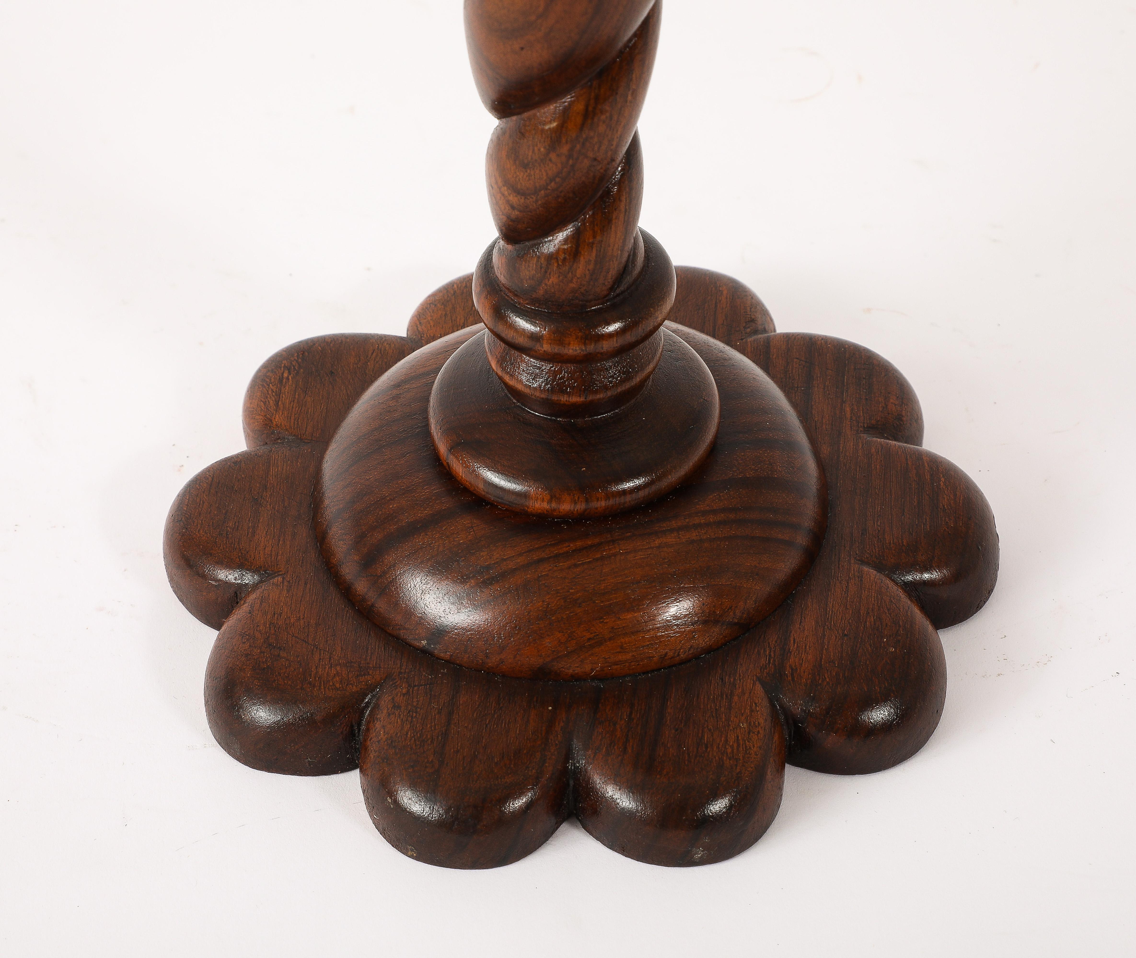 Lámpara de mesa Louis Prodhon de palisandro tallado, Francia Años 40 en venta 2