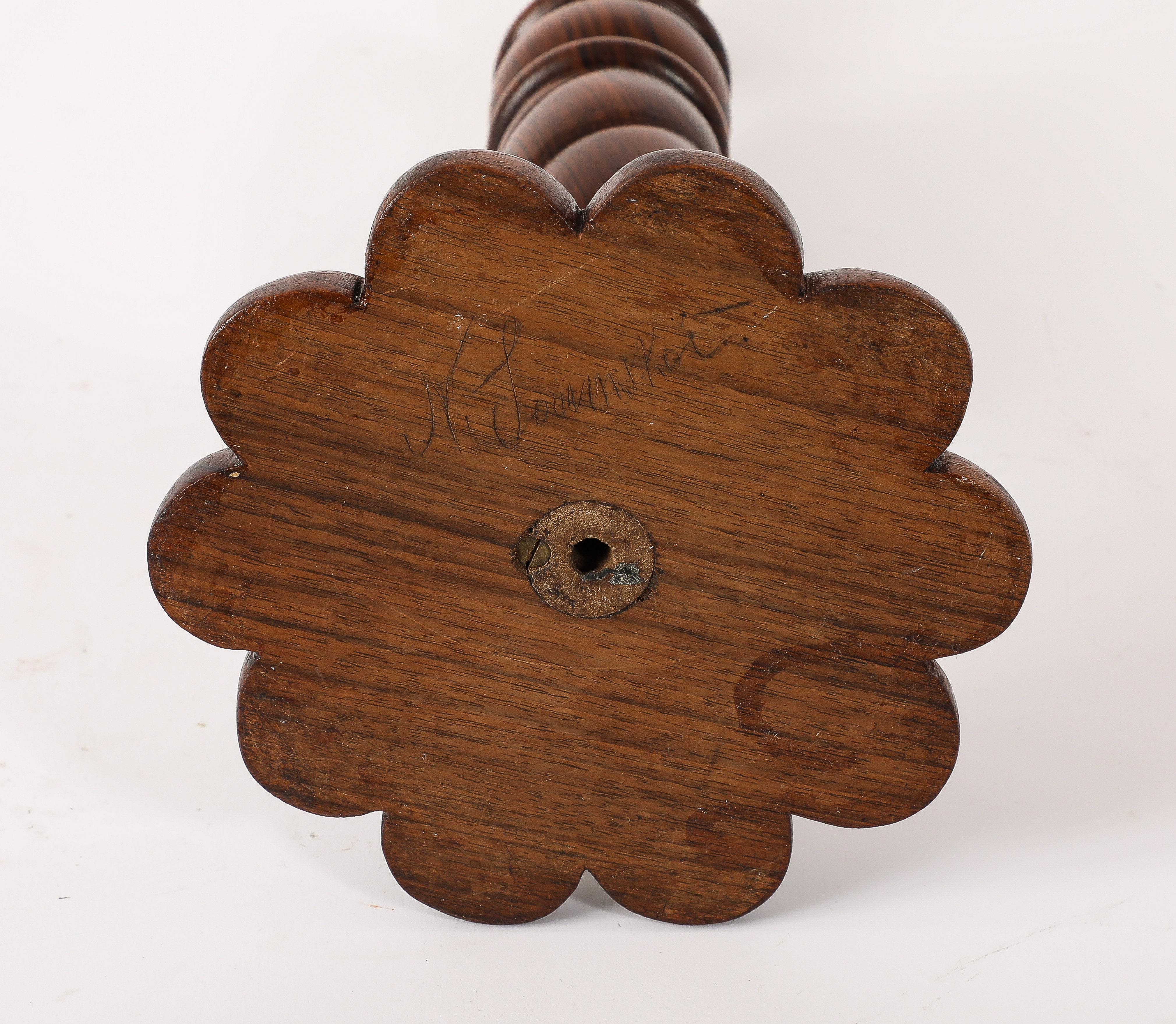 Lámpara de mesa Louis Prodhon de palisandro tallado, Francia Años 40 en venta 6