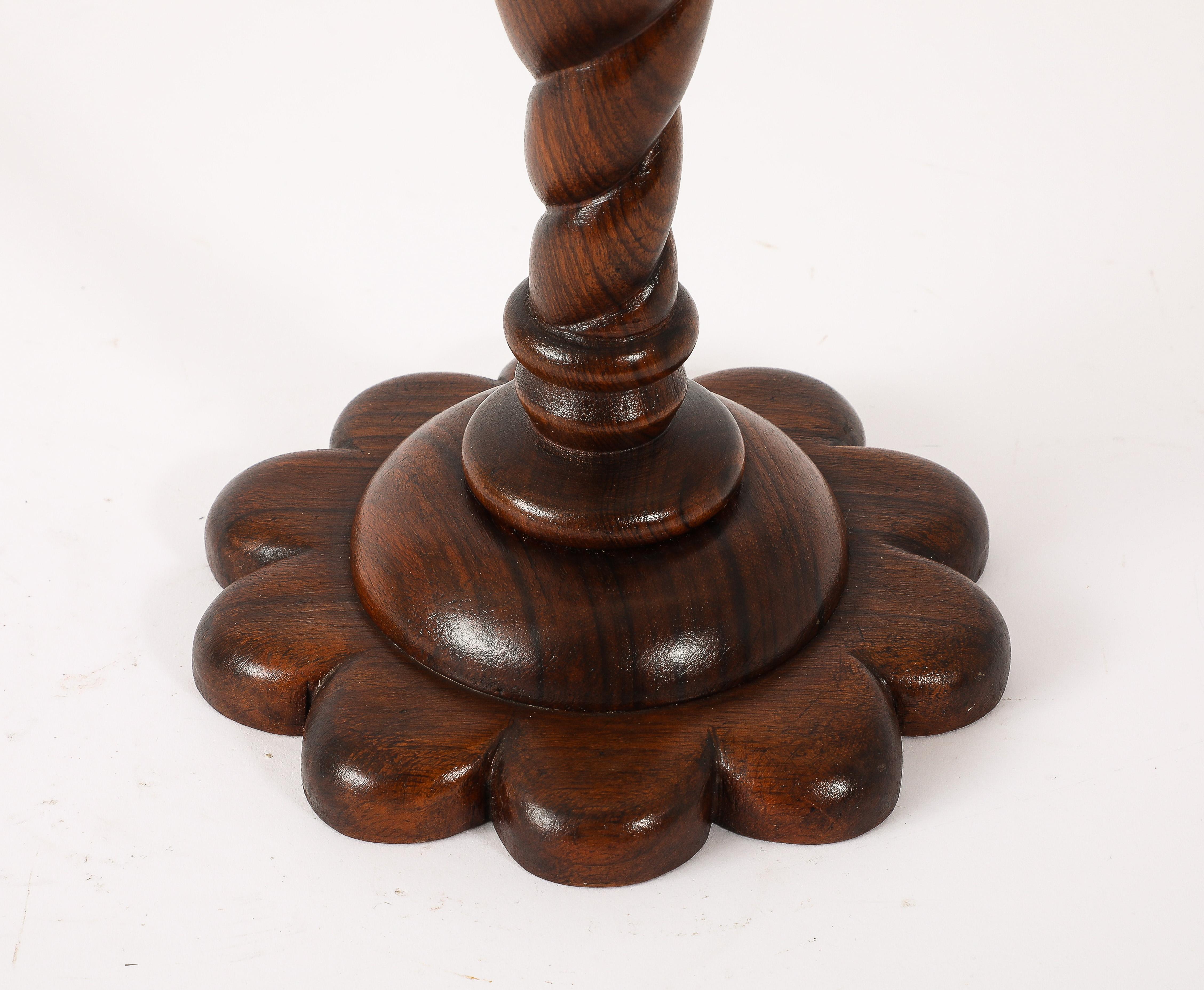 Lámpara de mesa Louis Prodhon de palisandro tallado, Francia Años 40 Tallado a mano en venta