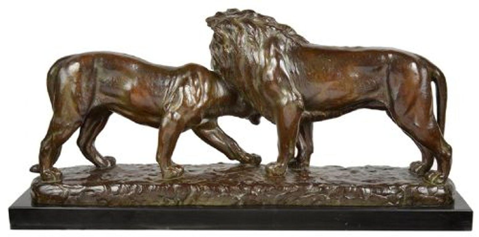 Patiné Étude des lions en bronze de Louis Riche en vente