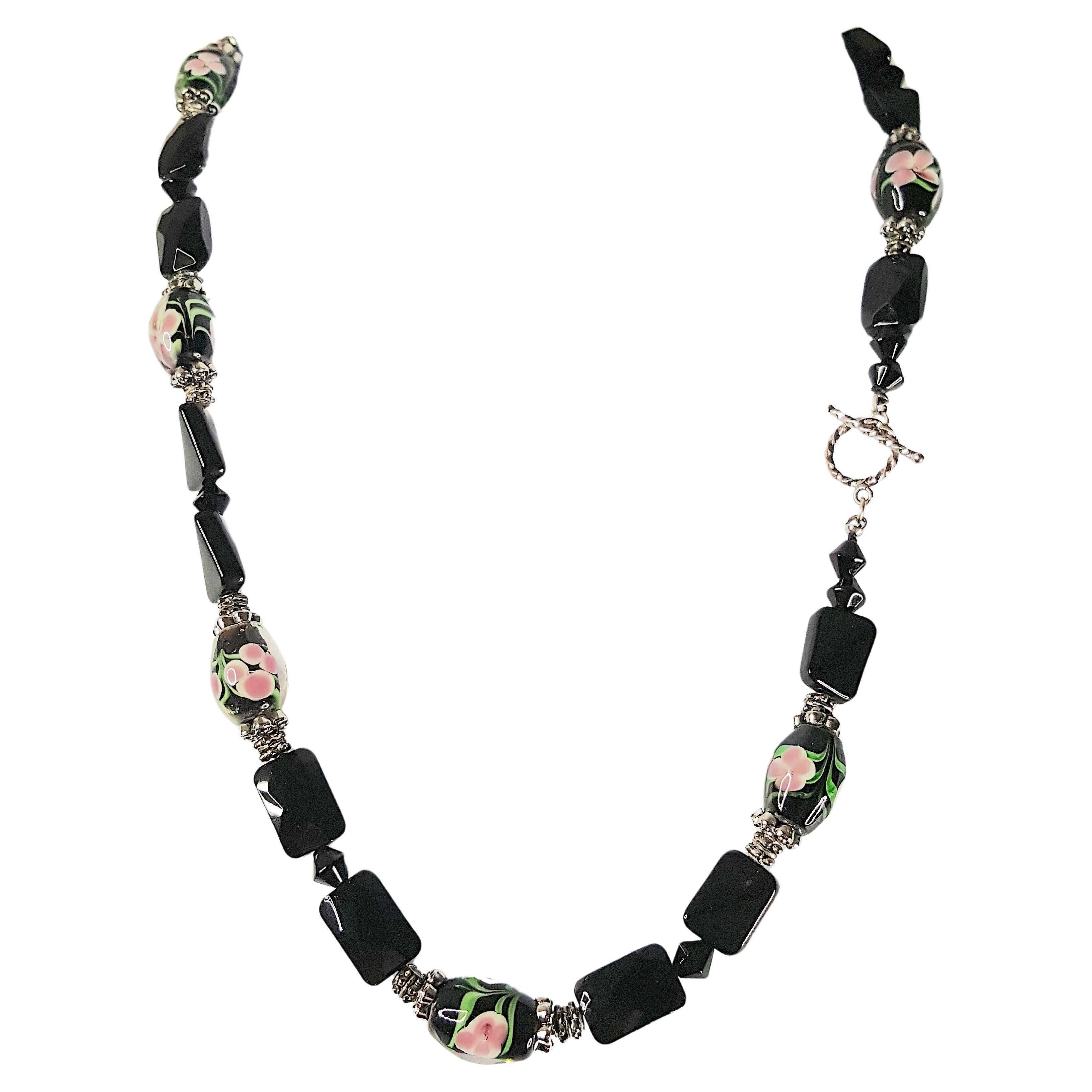 Louis Rousselet ArtDeco Glass FloralLampwork Beaded Silver Toggle Necklace In Excellent Condition For Sale In Chicago, IL