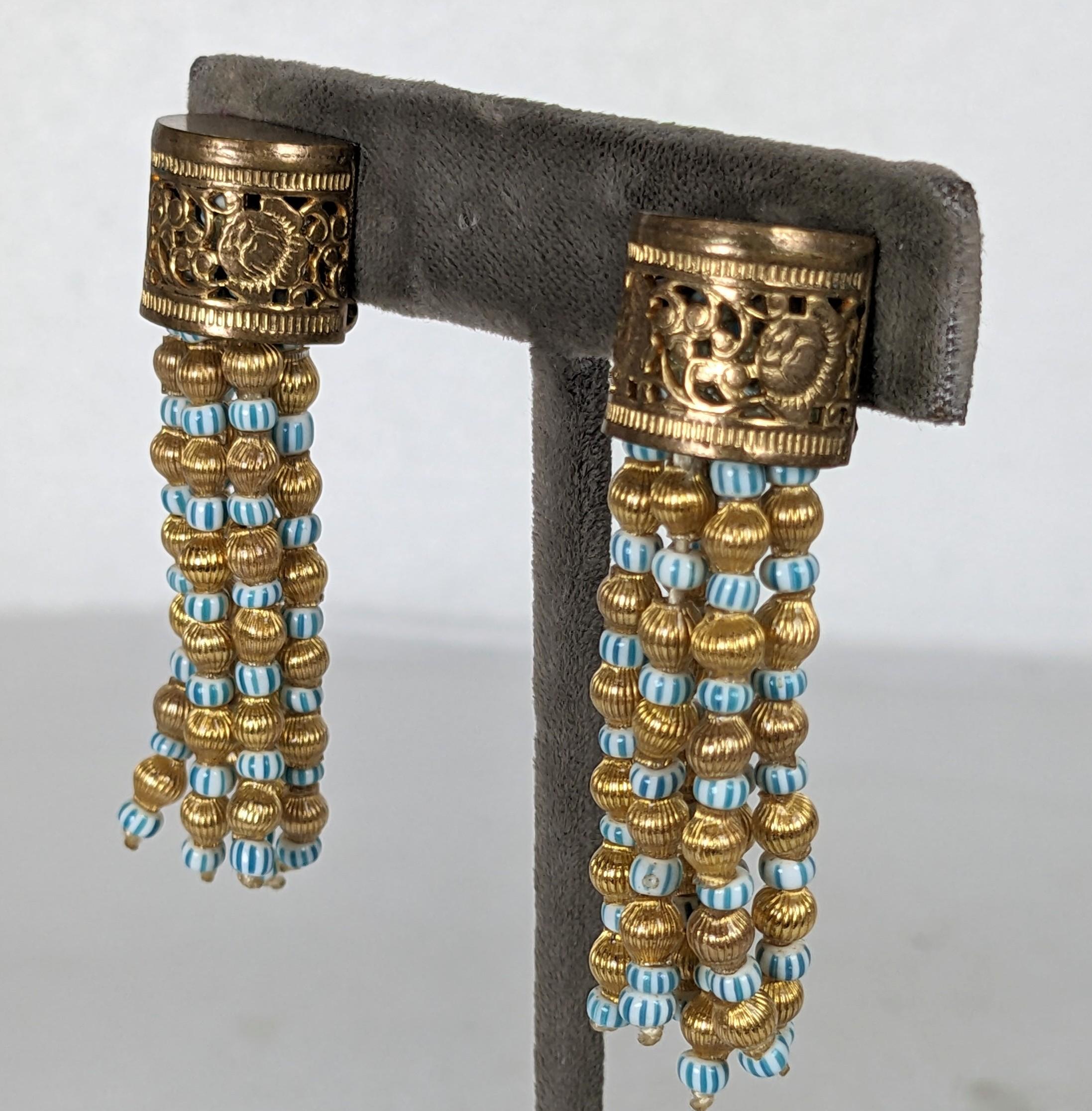 Louis Rousselet Chinoiserie Ohrclips mit Quasten im Angebot 1
