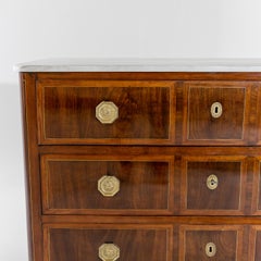 Neoclassical Chest of Drawers with white Marble Top, Late 18th Century
