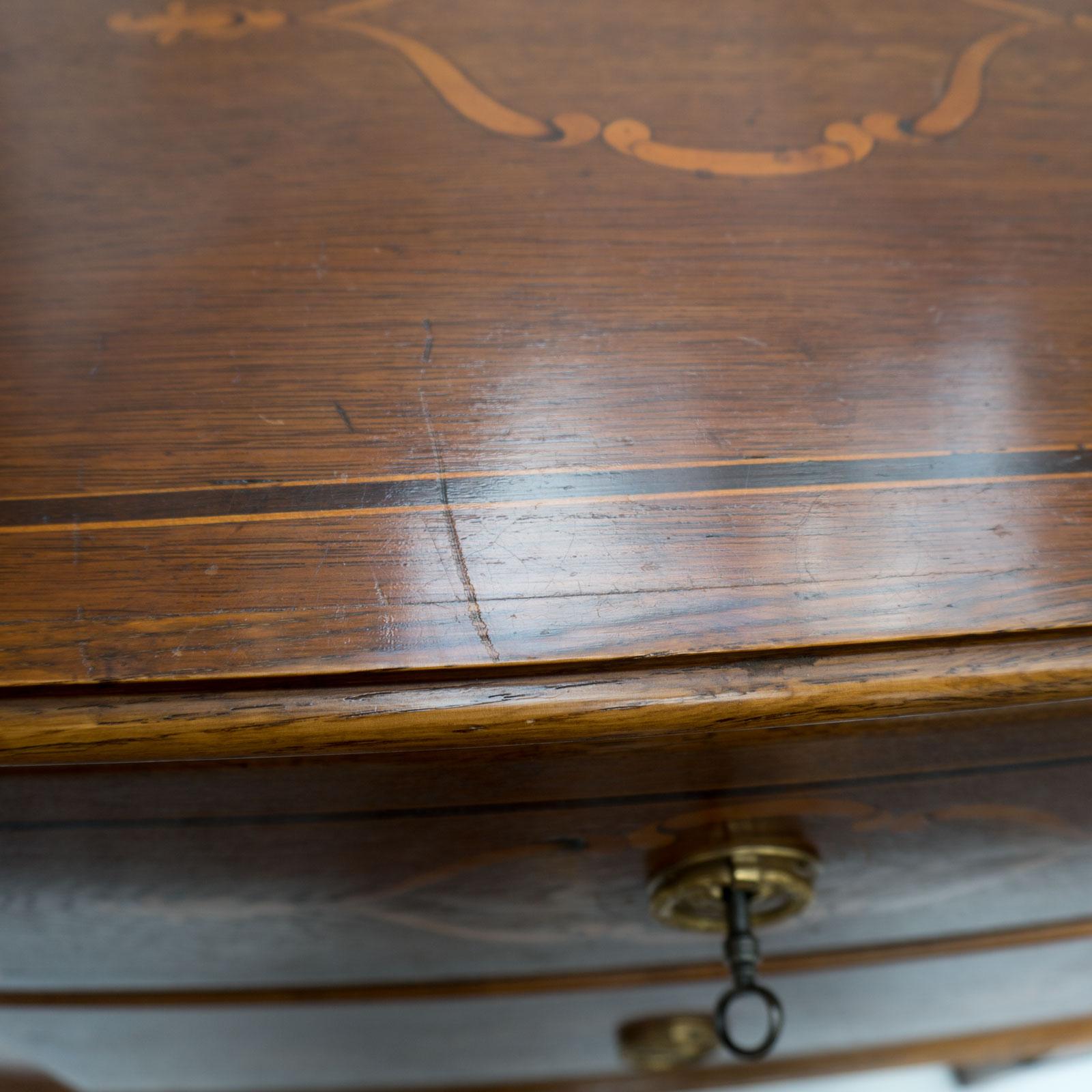French Louis Seize Chest of Drawers Oak France, circa 1770