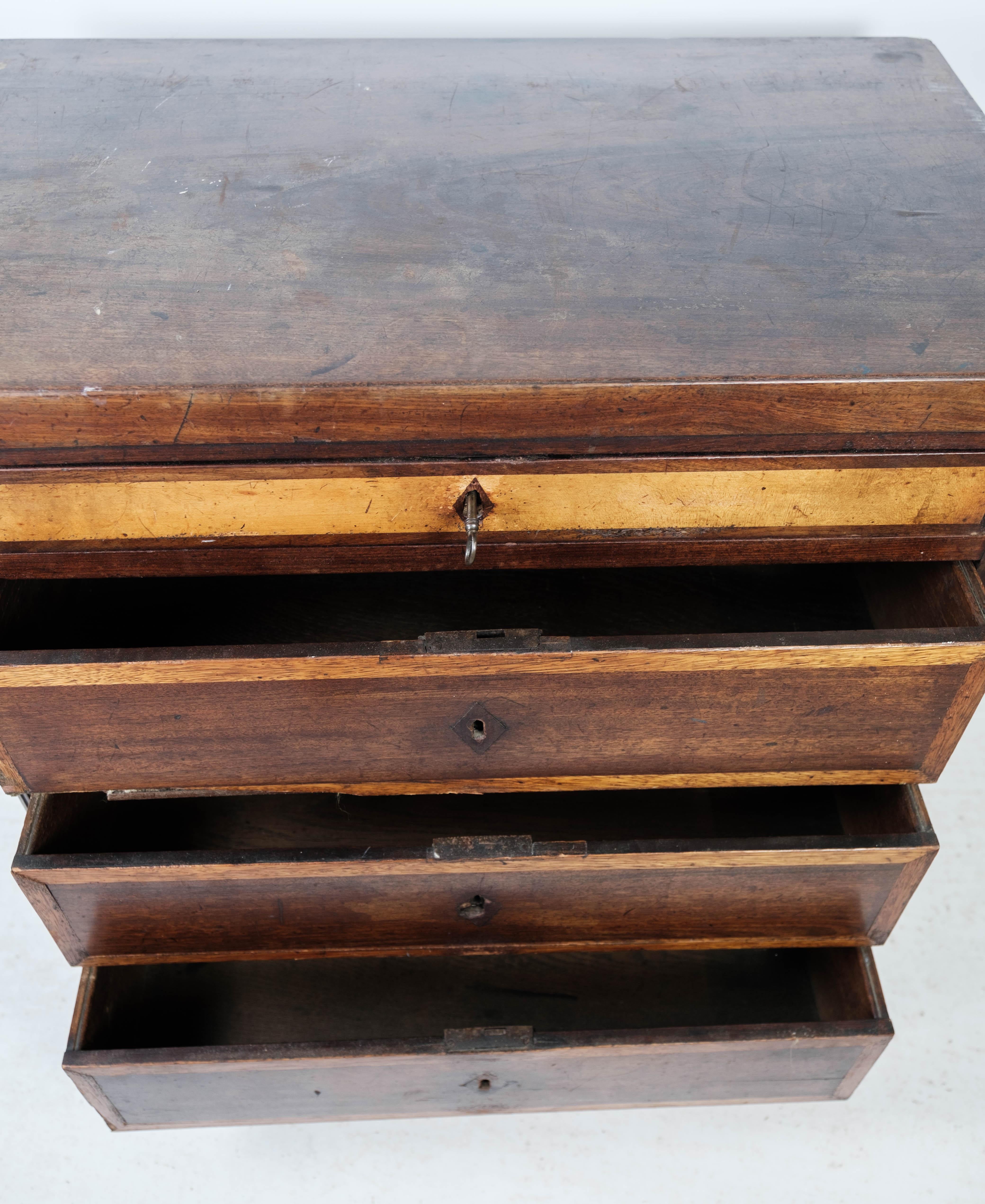 Louis Seize Chest of Drawers Made In Mahogany With Inlaid Wood From 1790s For Sale 3
