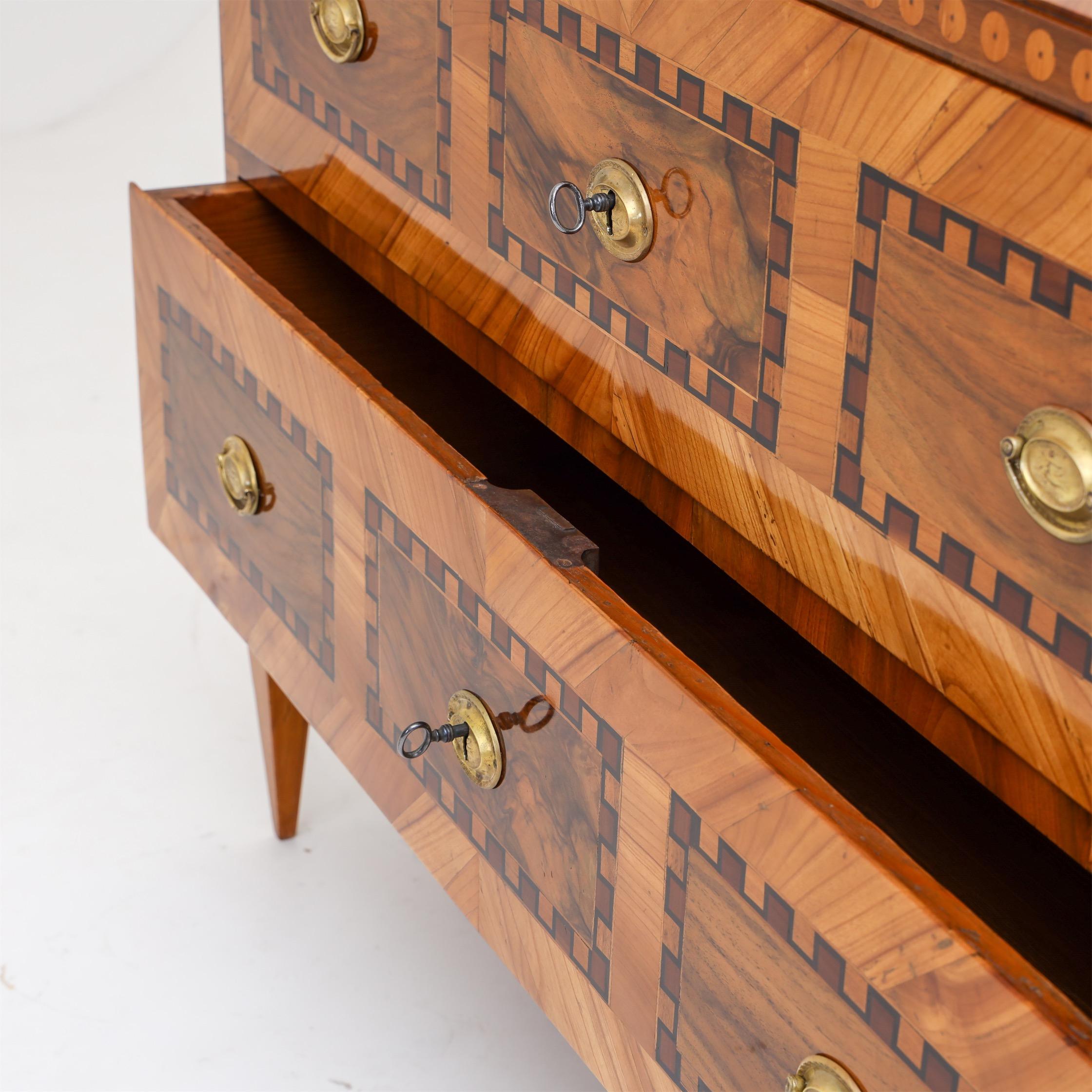 Louis Seize Chest of Drawers, South German, circa 1790 In Good Condition In Greding, DE