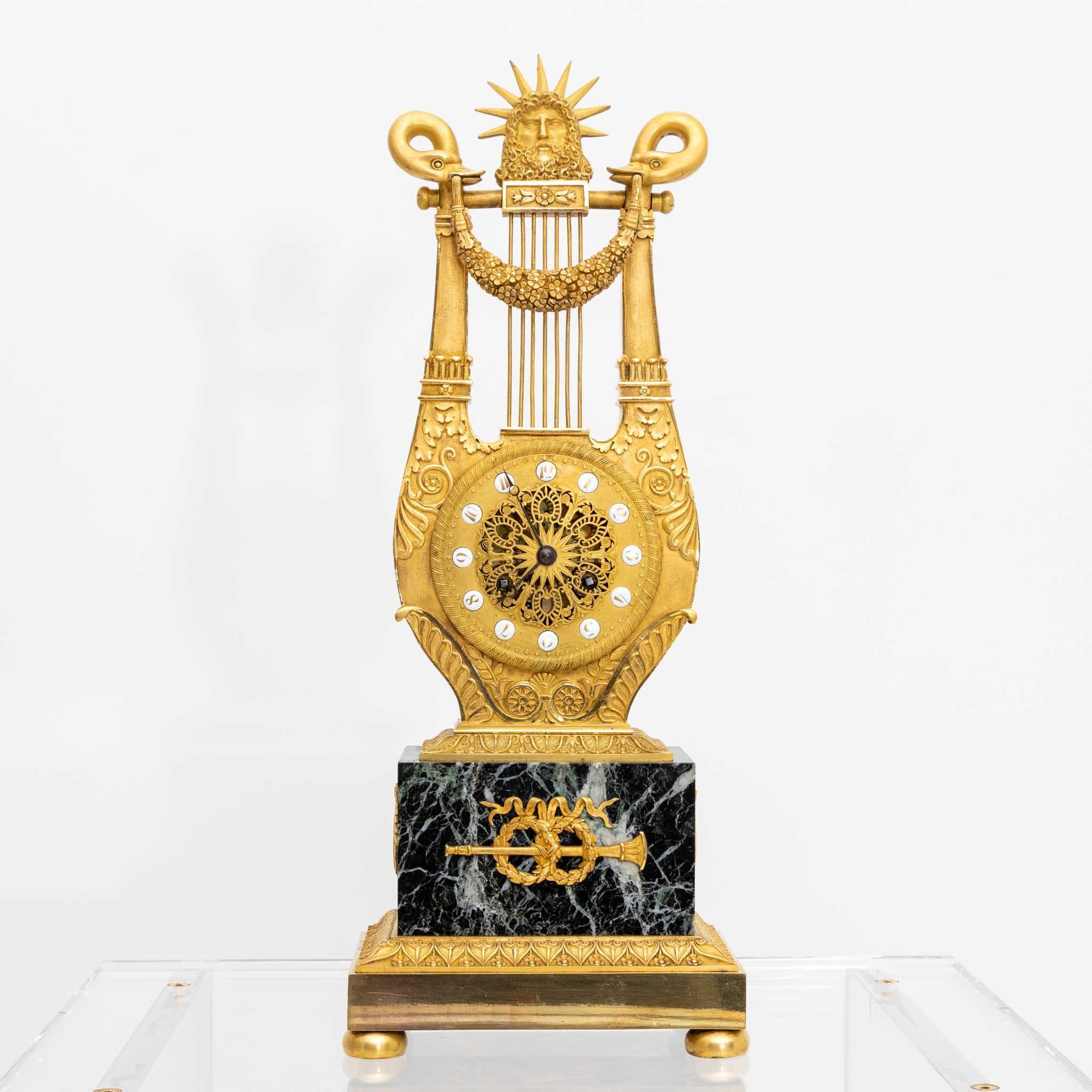 Louis Seize Lyre Mantel Clock, Probably Paris, circa 1780 For Sale 1