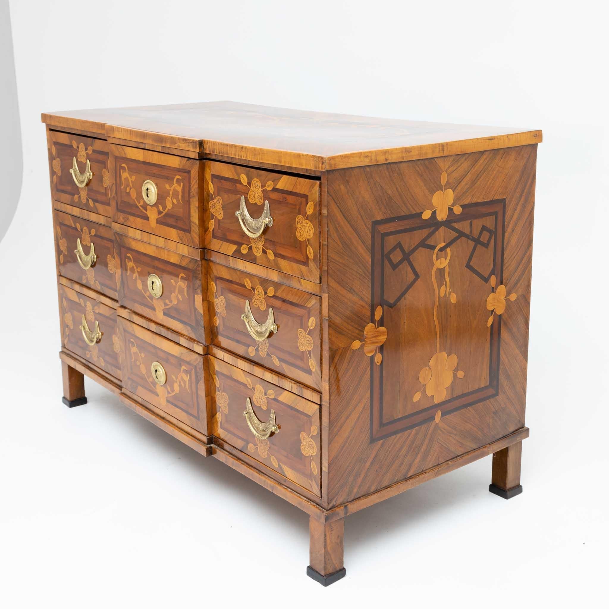 Louis Seize Marquetry Chest of Drawers, Walnut veneered, Late 18th Century For Sale 5