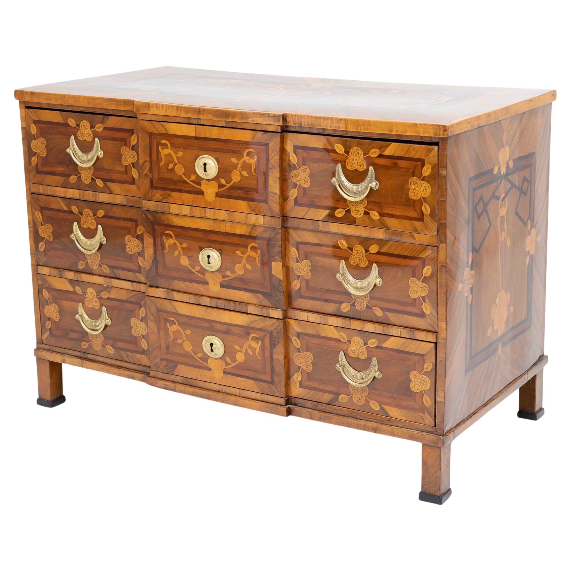 Louis Seize Marquetry Chest of Drawers, Walnut veneered, Late 18th Century For Sale