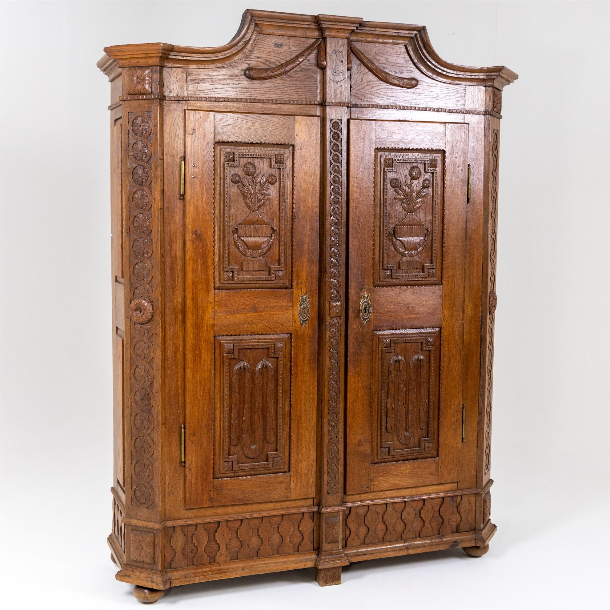 Louis XVI Louis Seize Oak Cabinet, Late 18th Century