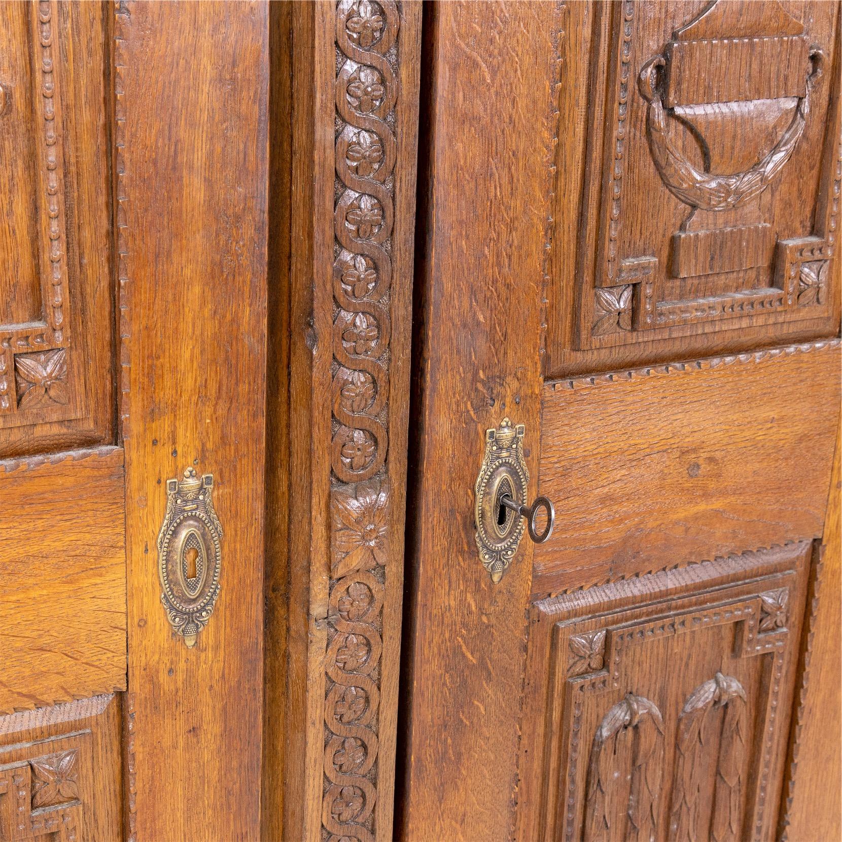 Louis Seize Oak Cabinet, Late 18th Century 1