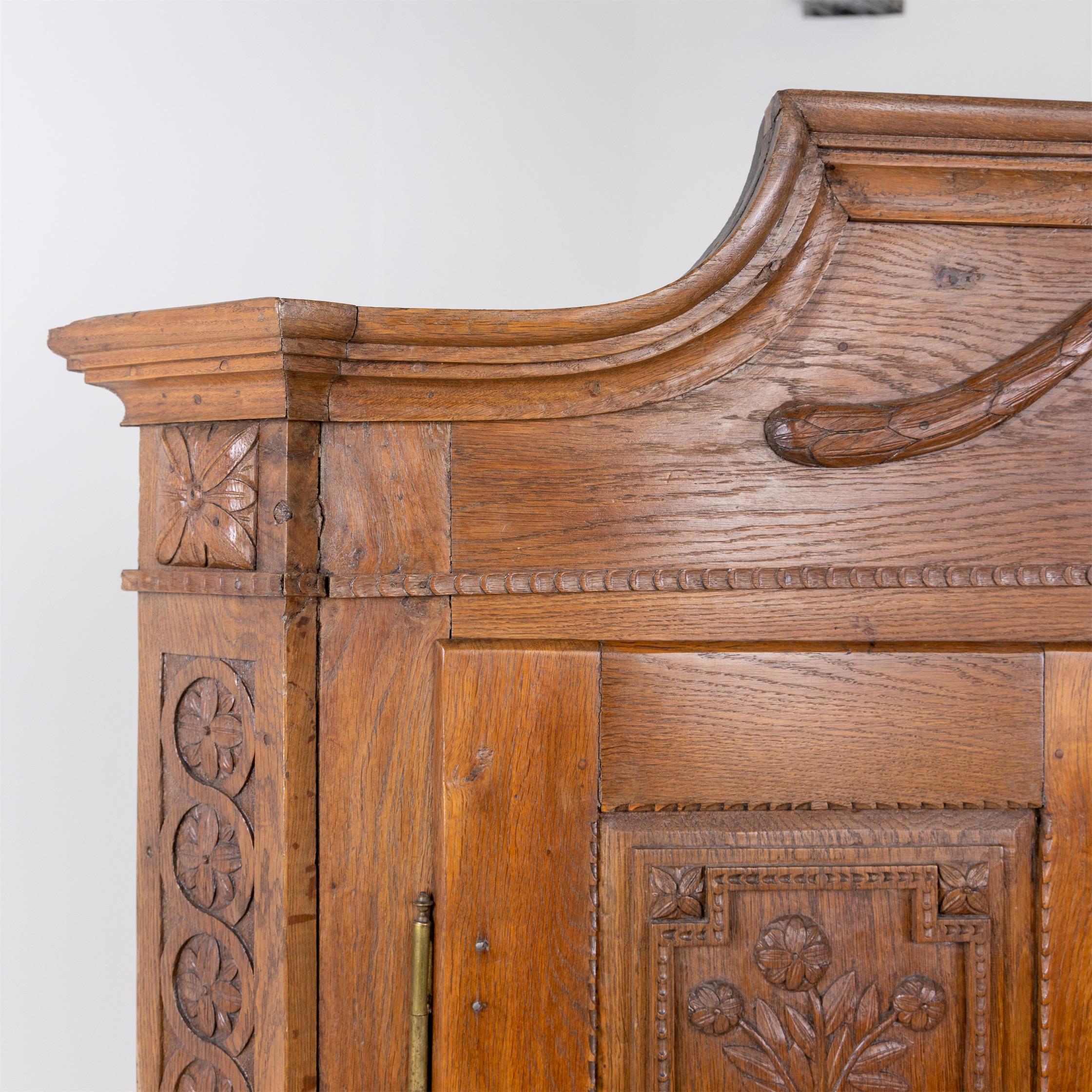 Louis Seize Oak Cabinet, Late 18th Century 2