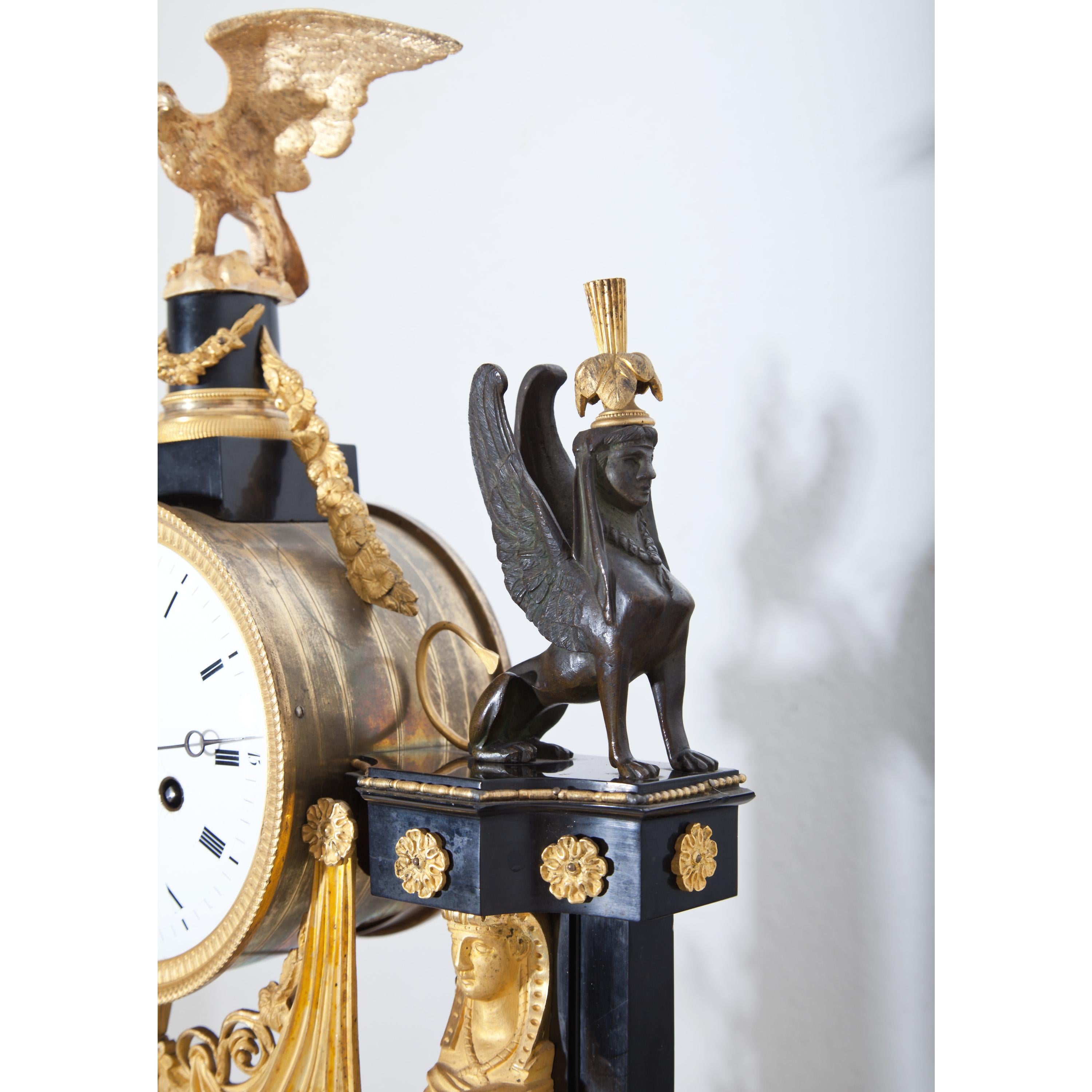 Louis Seize Portal Pendule, France, Late 18th Century 3