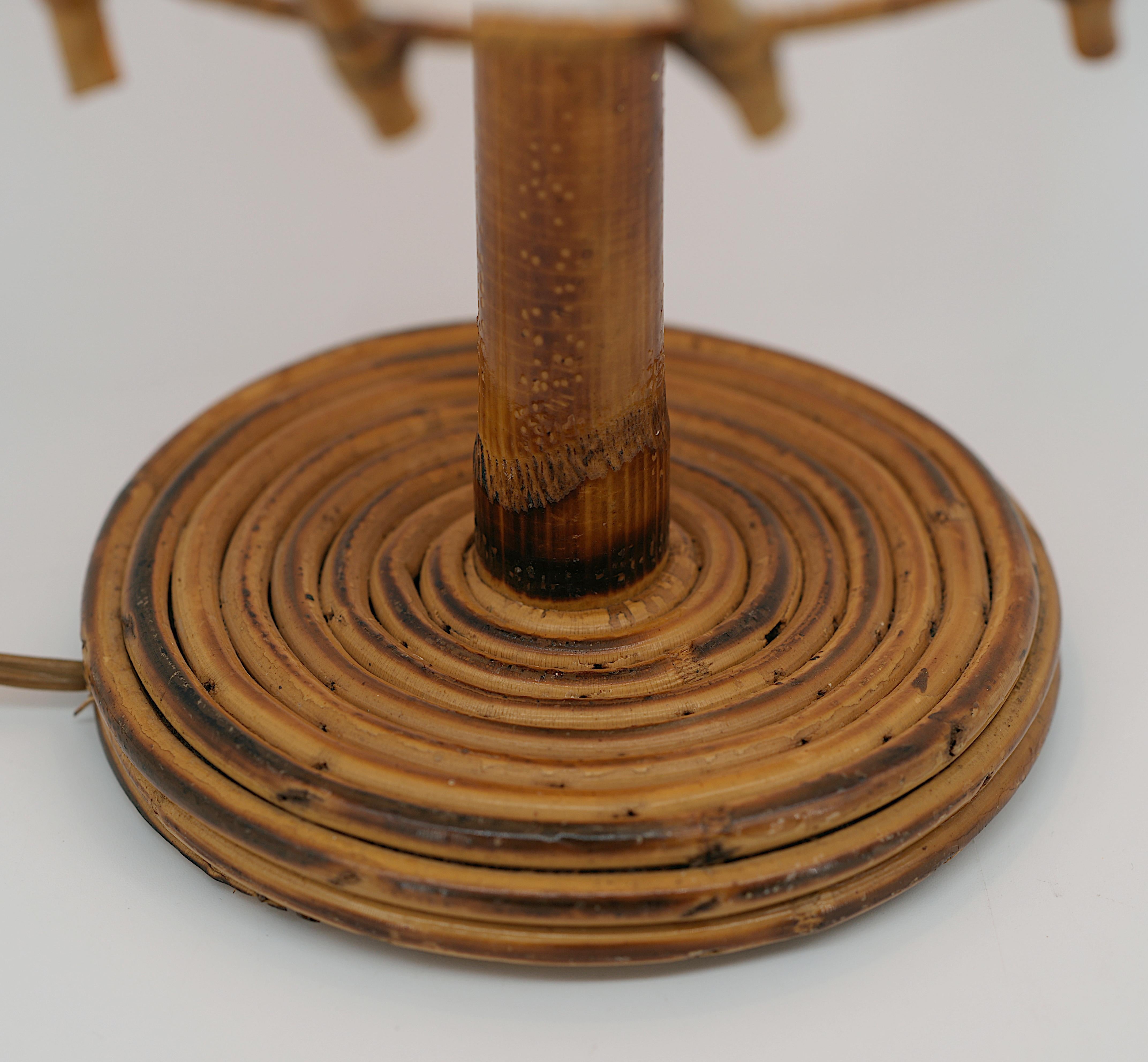 Lámpara de mesa de bambú Louis SOGNOT, años 50 Tela en venta