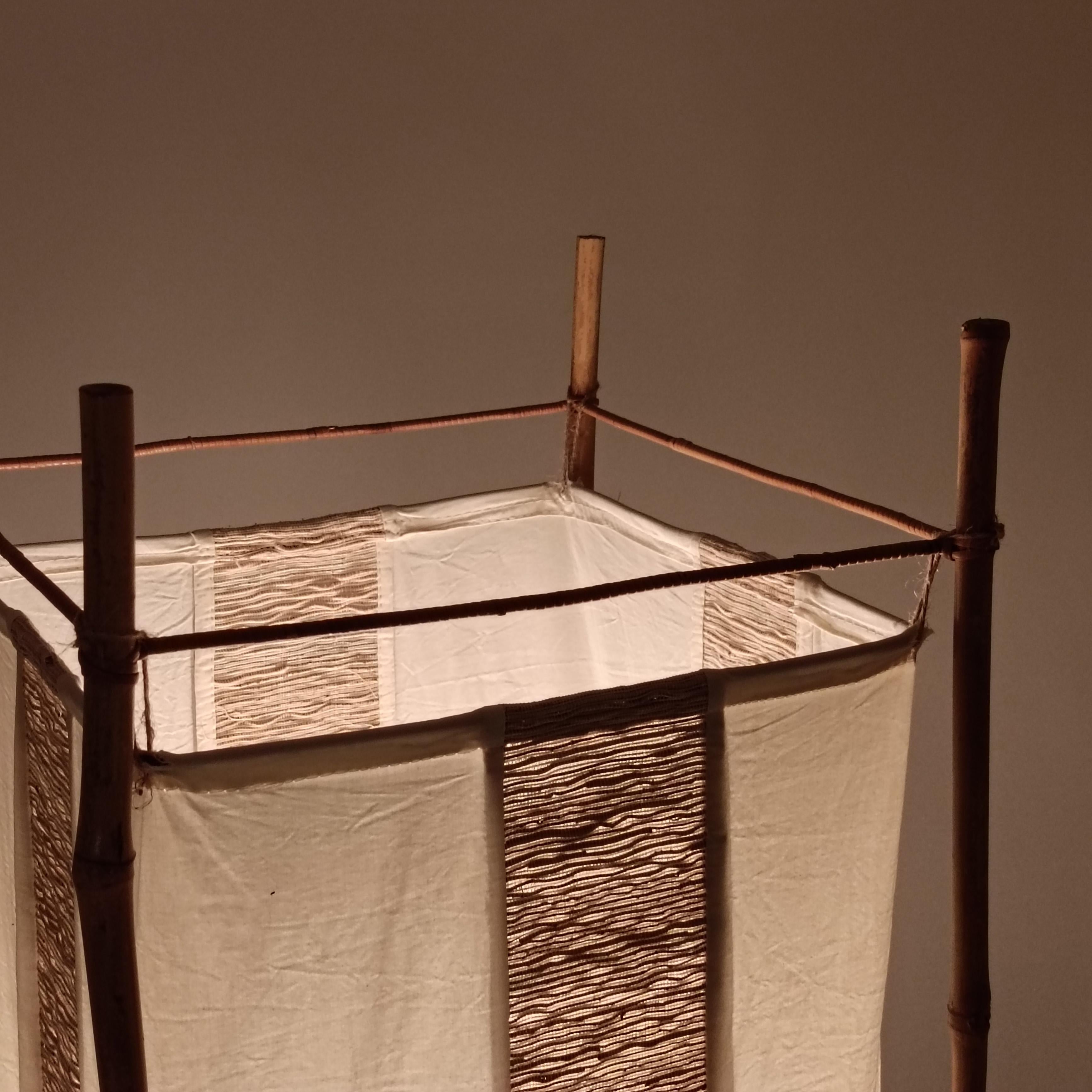 Louis Sognot. Lámpara de pie estilo Riviera Francesa y Safari, Italia, años 60 en Excelente estado para la venta en SANT ADRIÀ DE BESÒS, ES