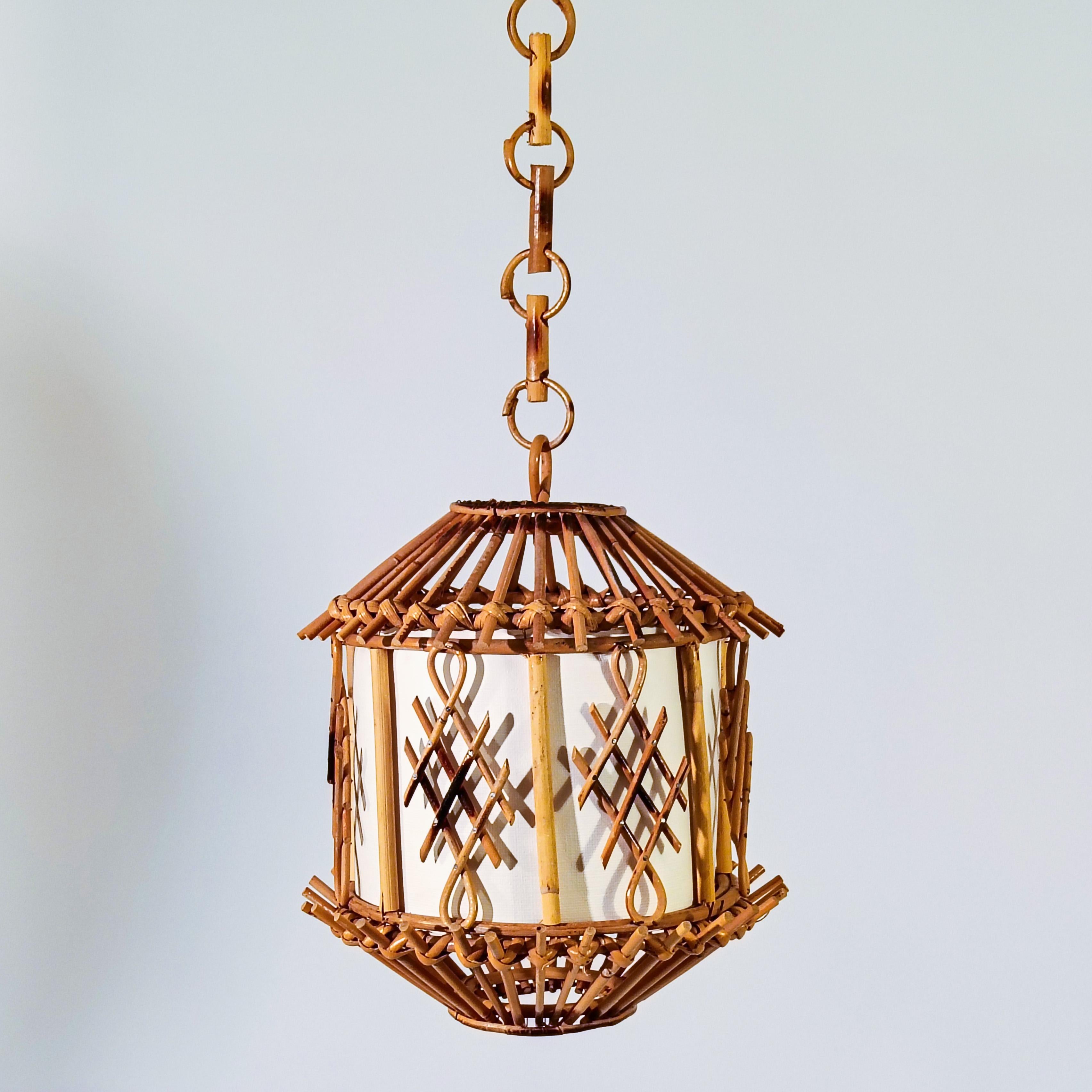 Mid-Century Modern Louis Sognot. Lampe suspendue de style Riviera française, Italie, années 1960 en vente