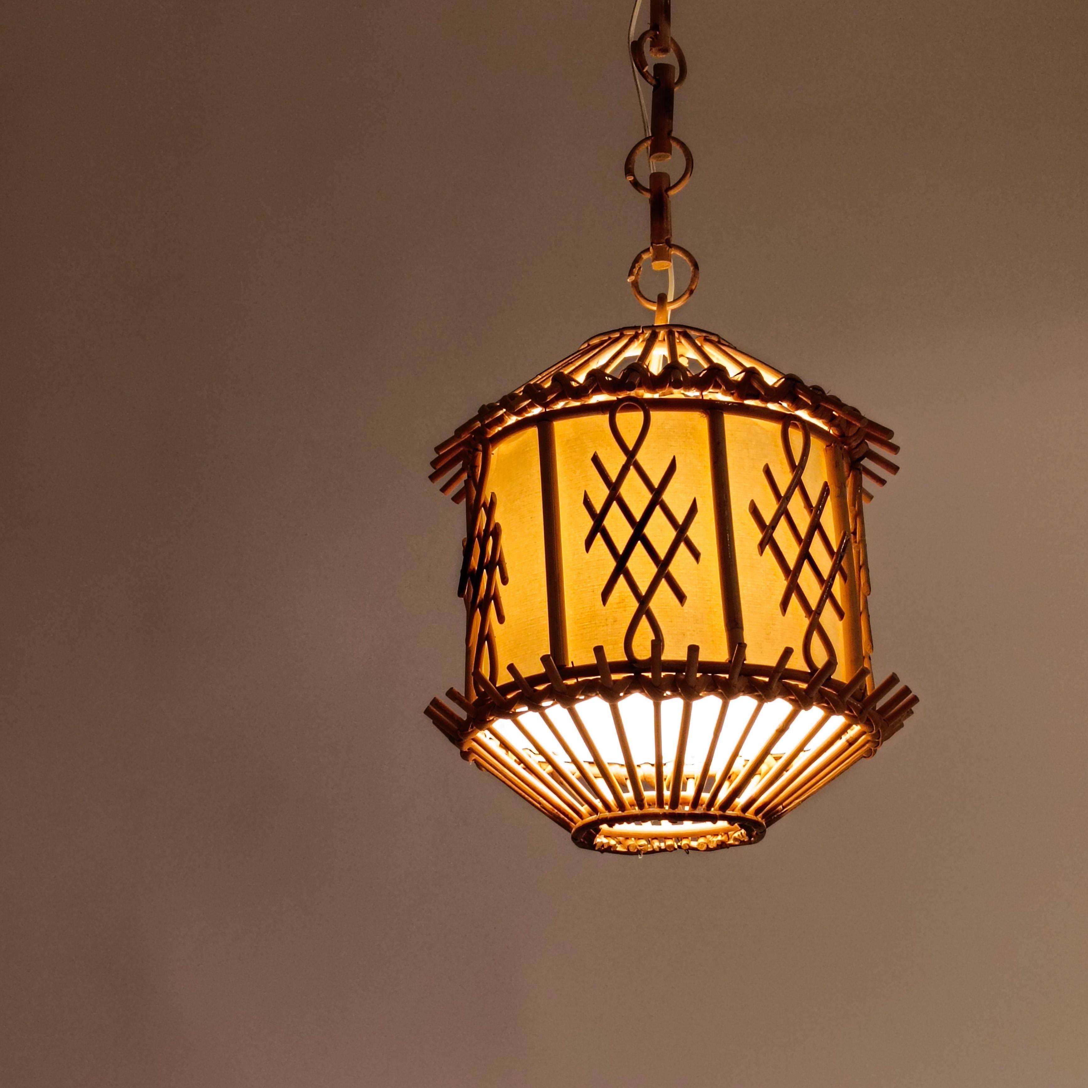 Louis Sognot. Lampe suspendue de style Riviera française, Italie, années 1960 Excellent état - En vente à SANT ADRIÀ DE BESÒS, ES