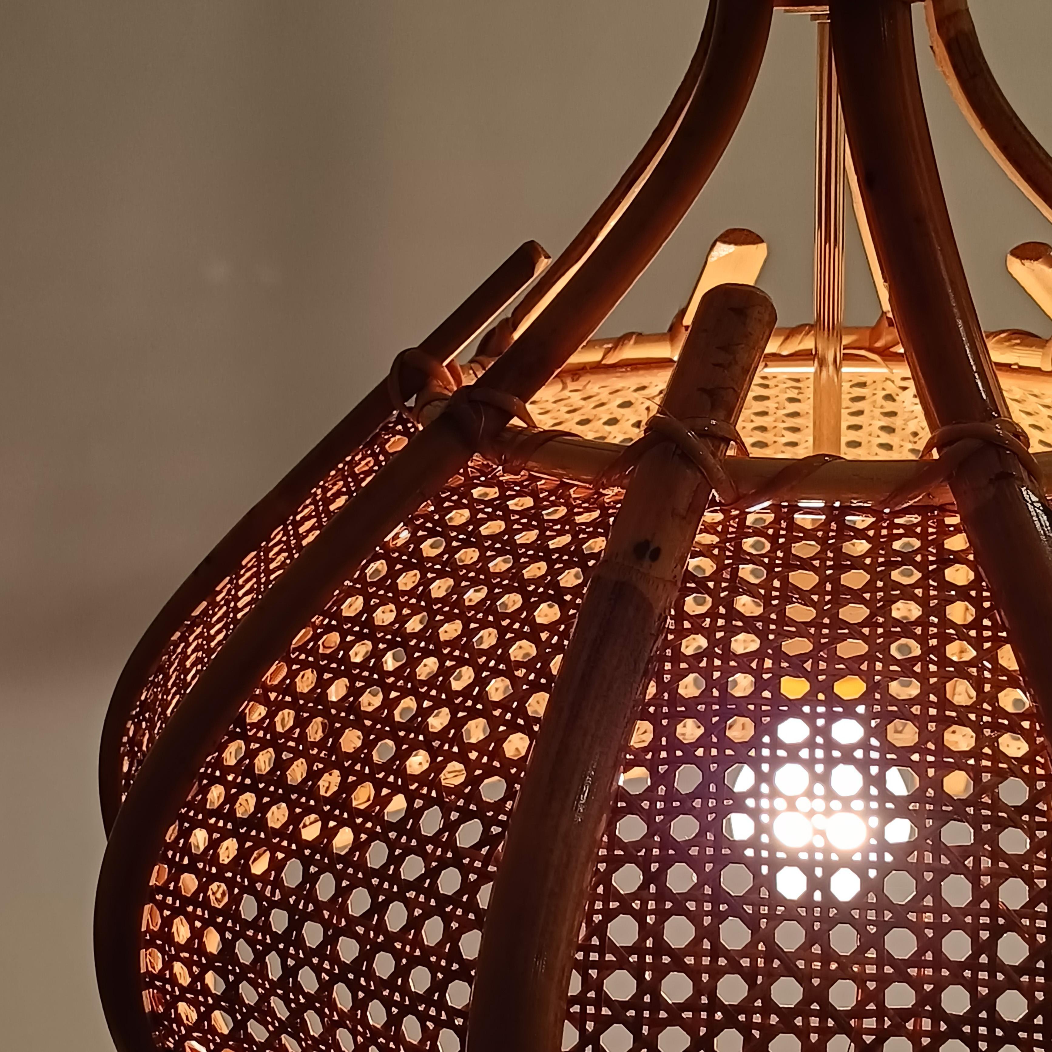 Louis Sognot. Lampe suspendue de style Riviera française, Italie, années 1970 en vente 2