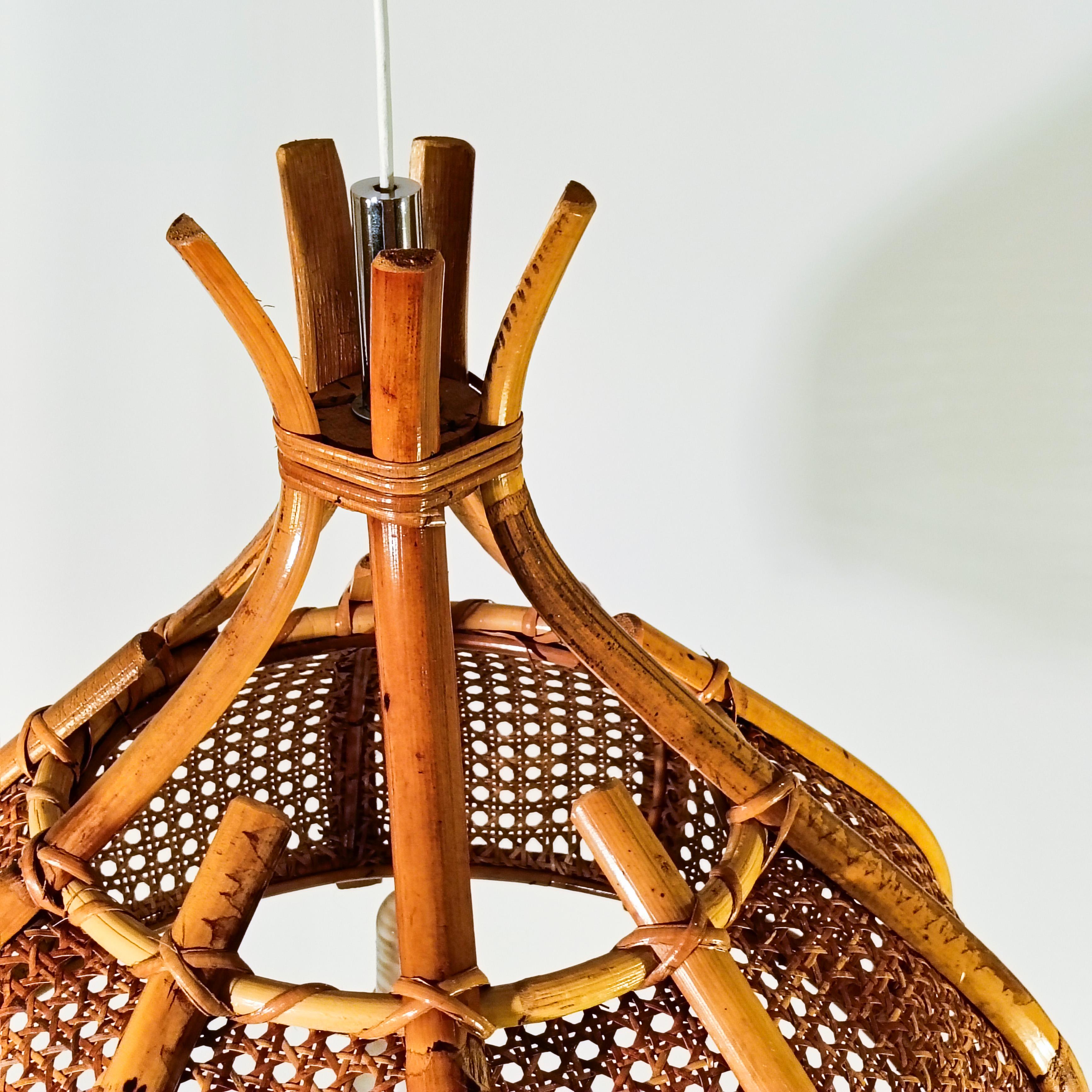 Cuit Louis Sognot. Lampe suspendue de style Riviera française, Italie, années 1970 en vente