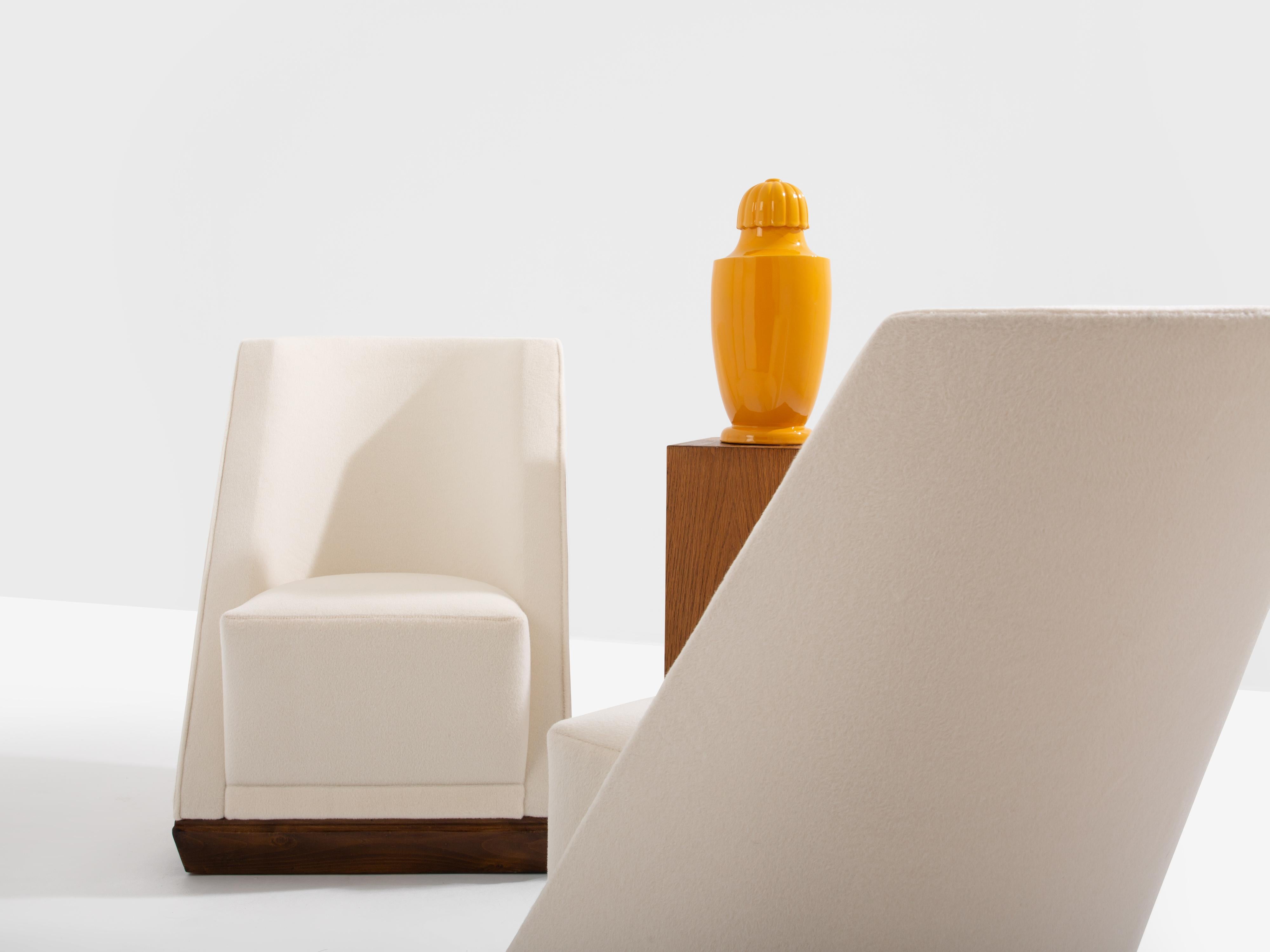 Louis Sognot coppia di poltrone moderniste in noce bianco alpaca 1927 in vendita 6