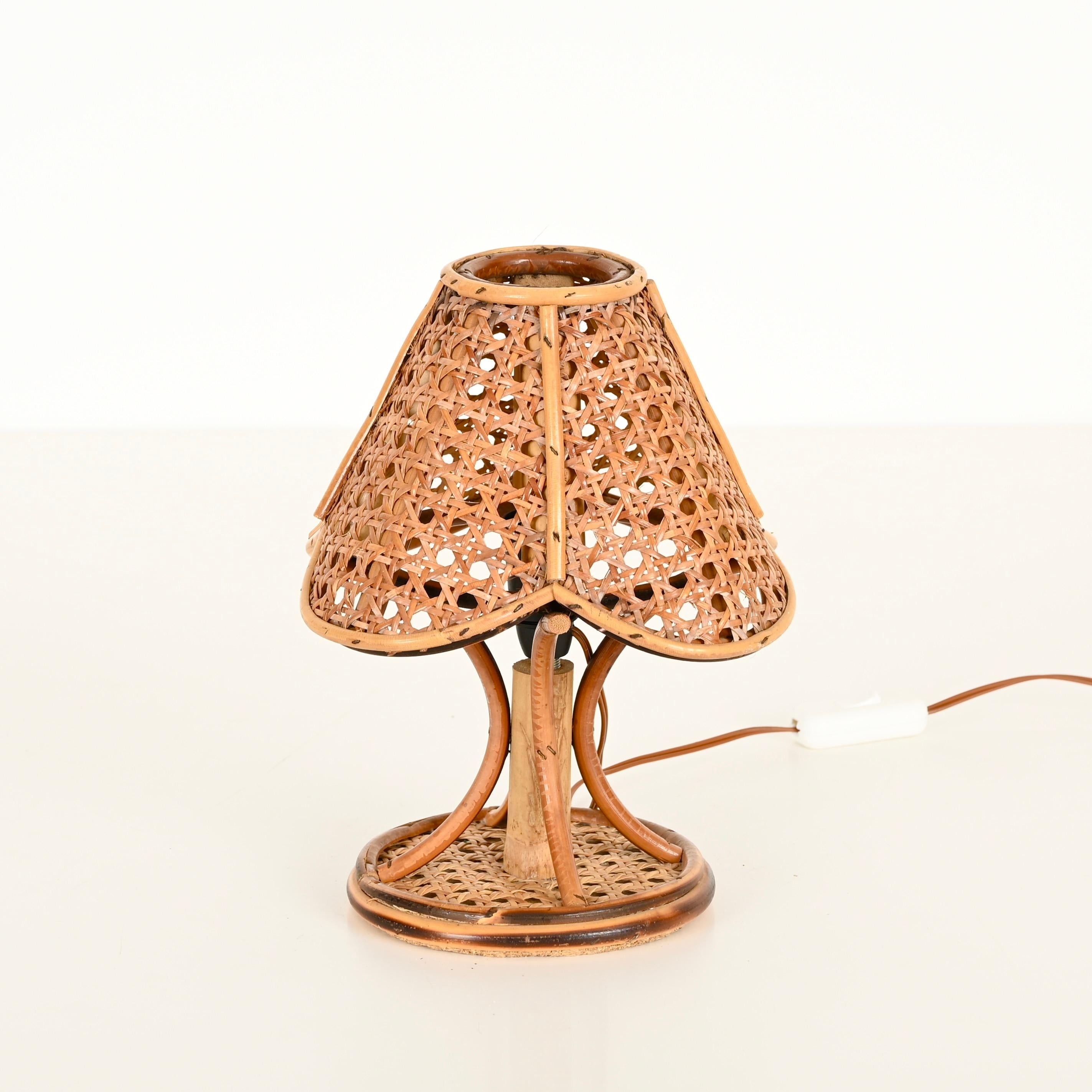 Paire de lampes de table Louis Sognot en bambou, rotin et paille de Vienne, Italie, années 1960 en vente 3