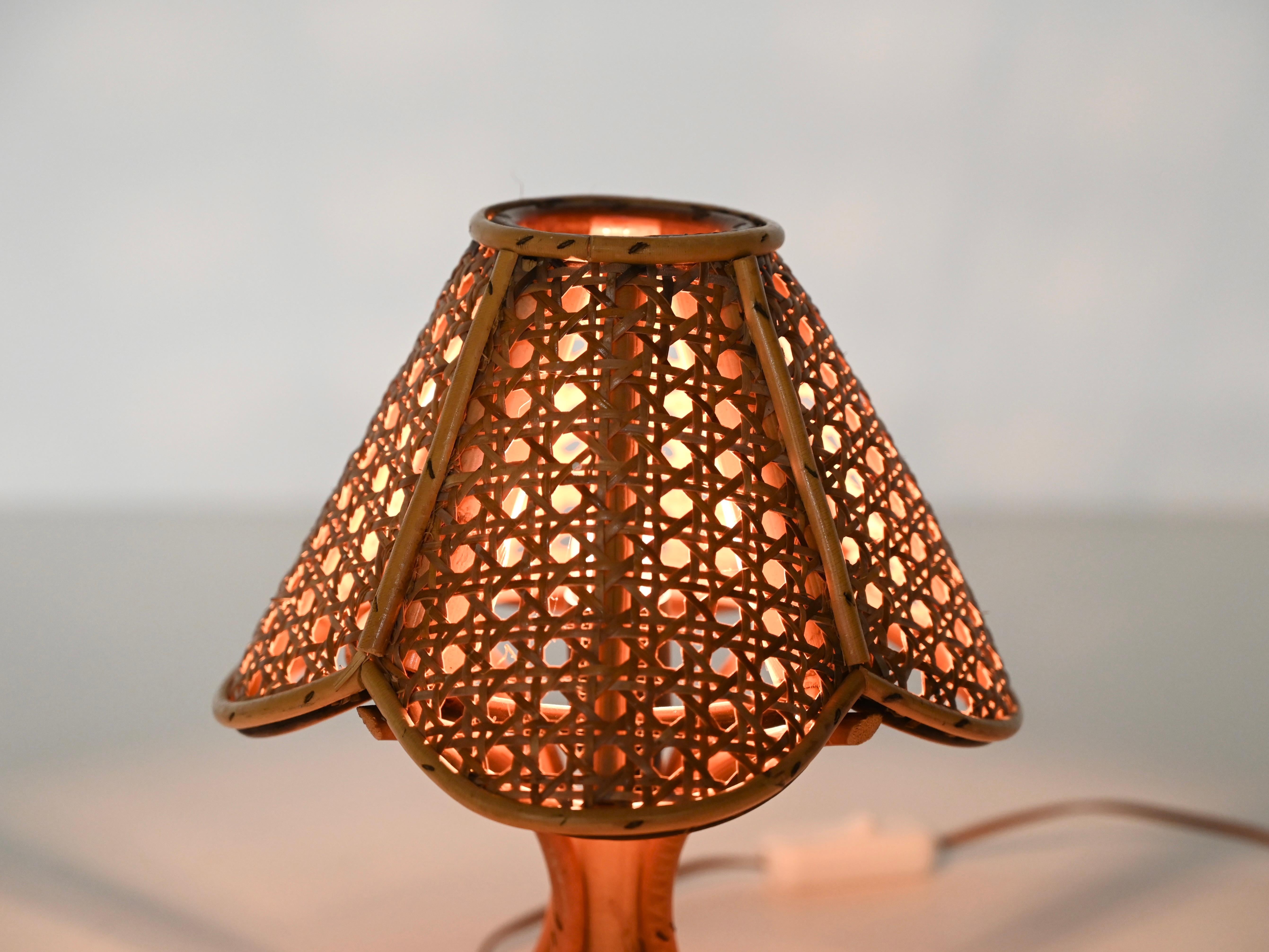Fait main Paire de lampes de table Louis Sognot en bambou, rotin et paille de Vienne, Italie, années 1960 en vente