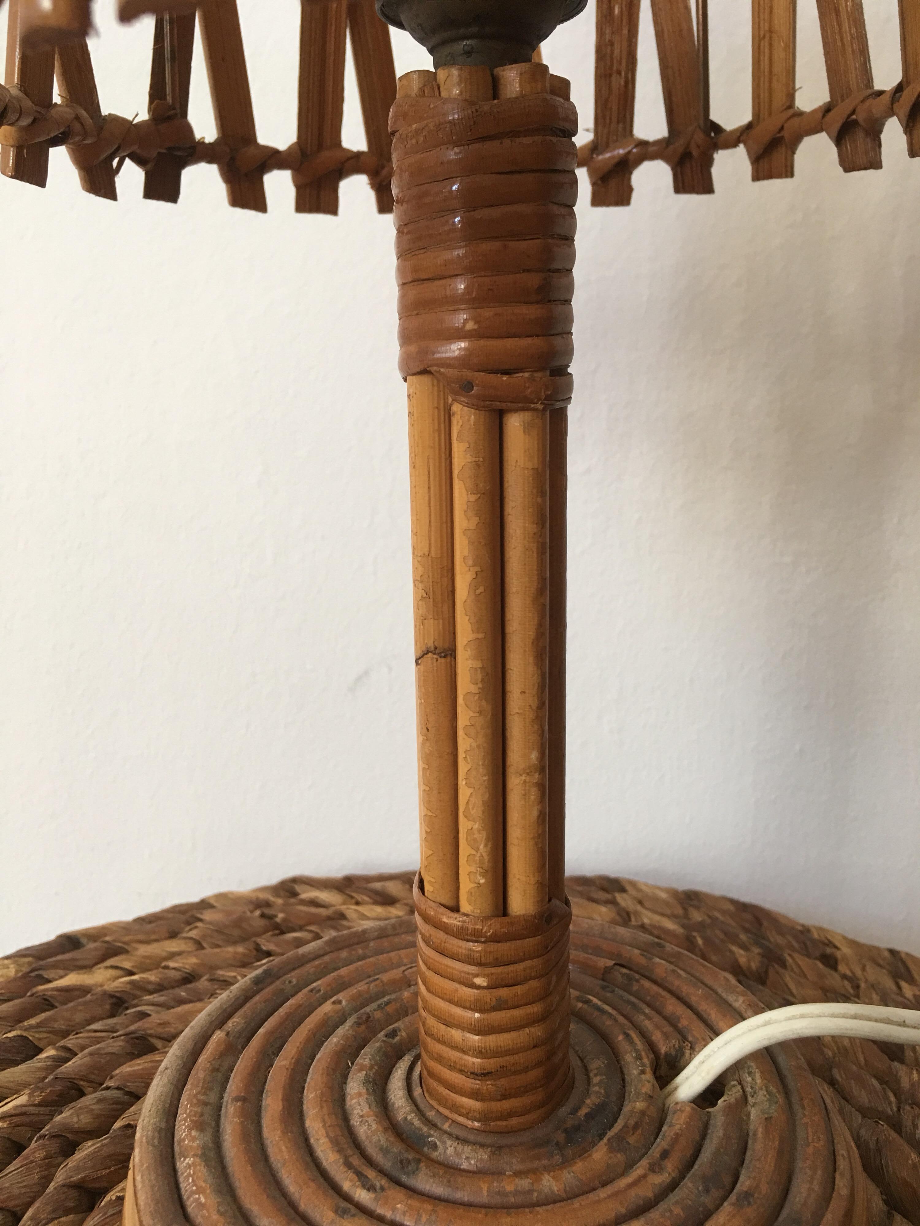 Louis Sognot Rattan Table Lamp, Original Rattan Lampshade, French, 1950s For Sale 4