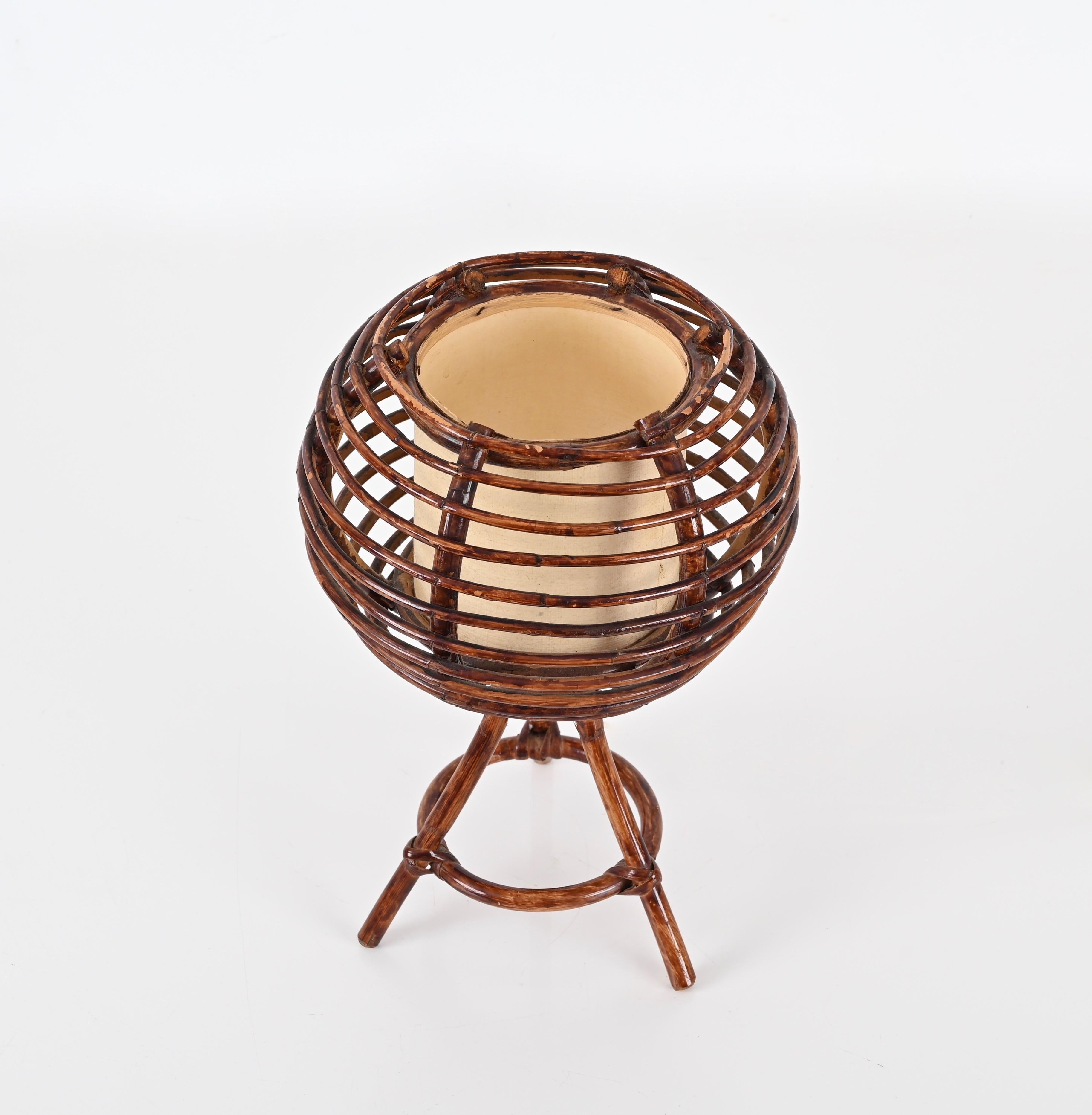 Louis Sognot Round Table Lamp in Rattan, Wicker, Beige Lampshade, France 1960s In Good Condition In Roma, IT