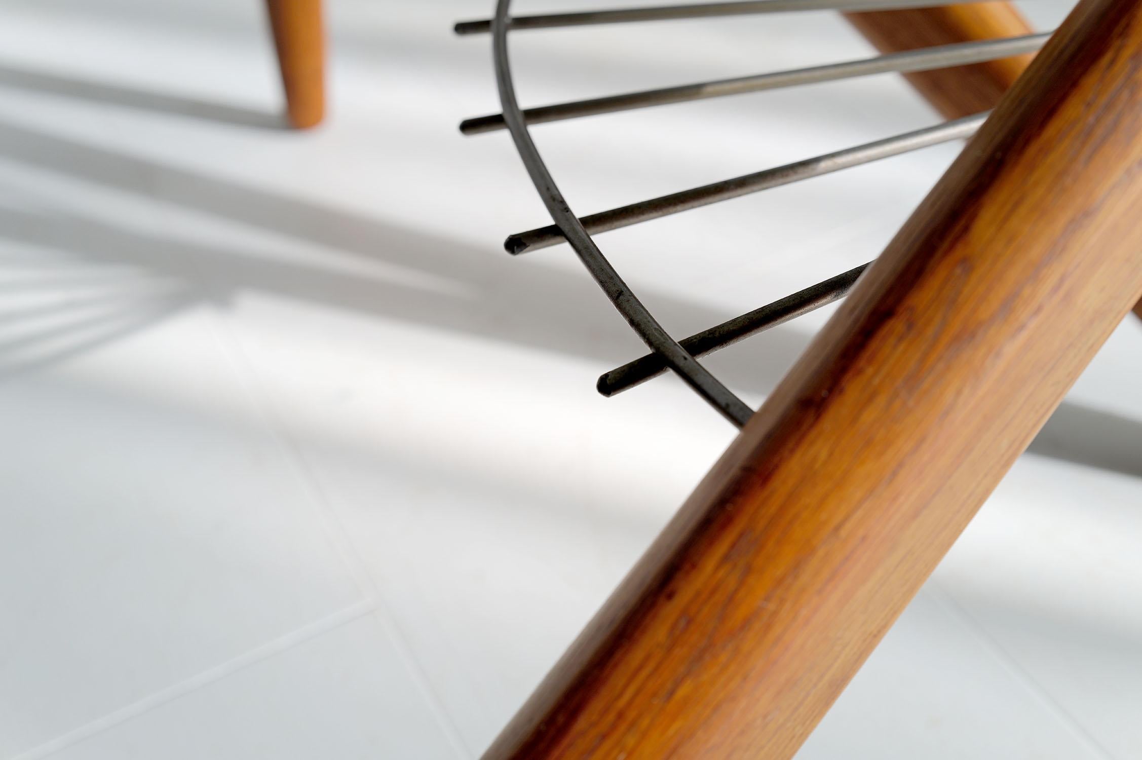 Louis Sognot, table basse tripode, France 1950 en vente 4