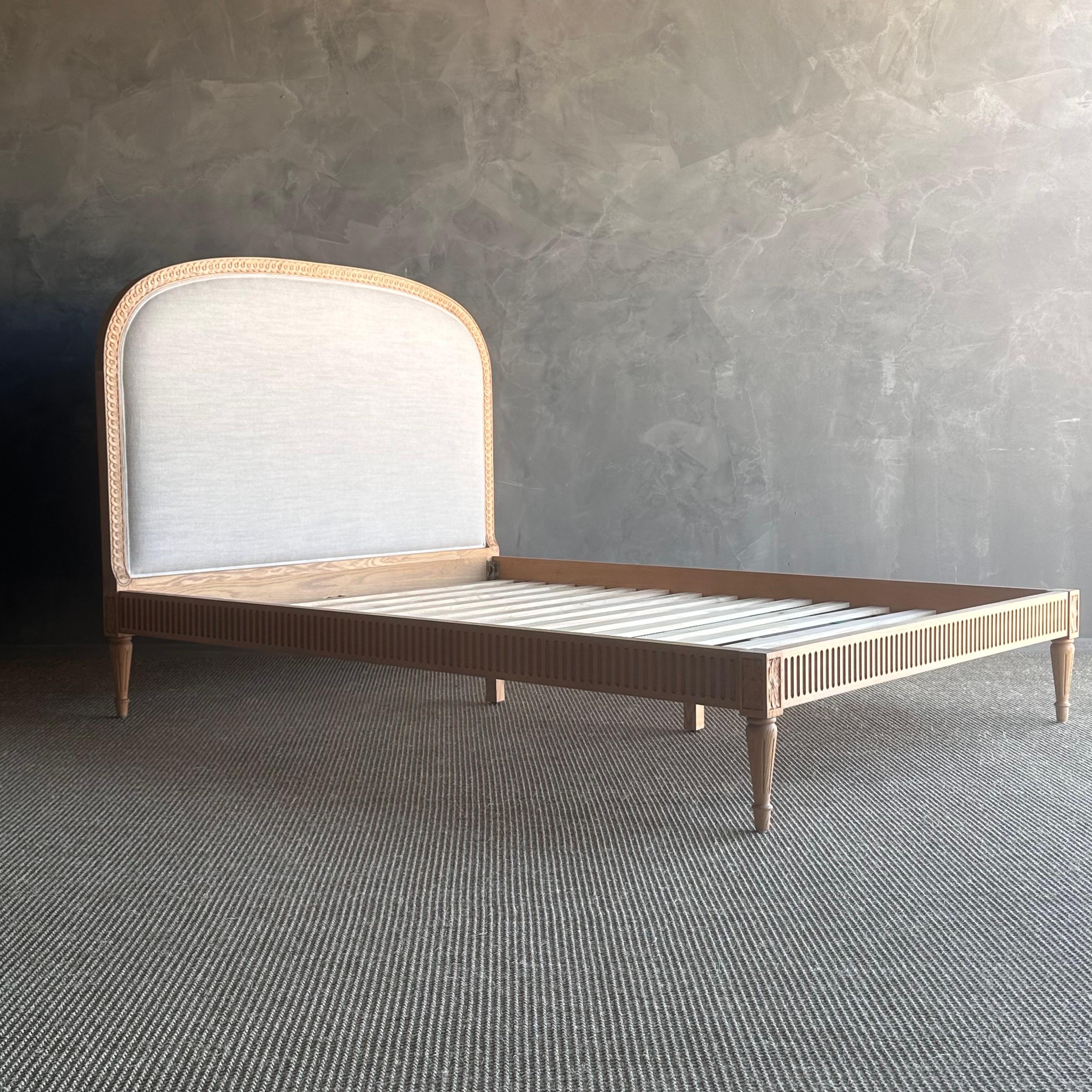 Louis Solid Oak French Carved Queen Size Bed Upholstered in Natural Linen For Sale 6