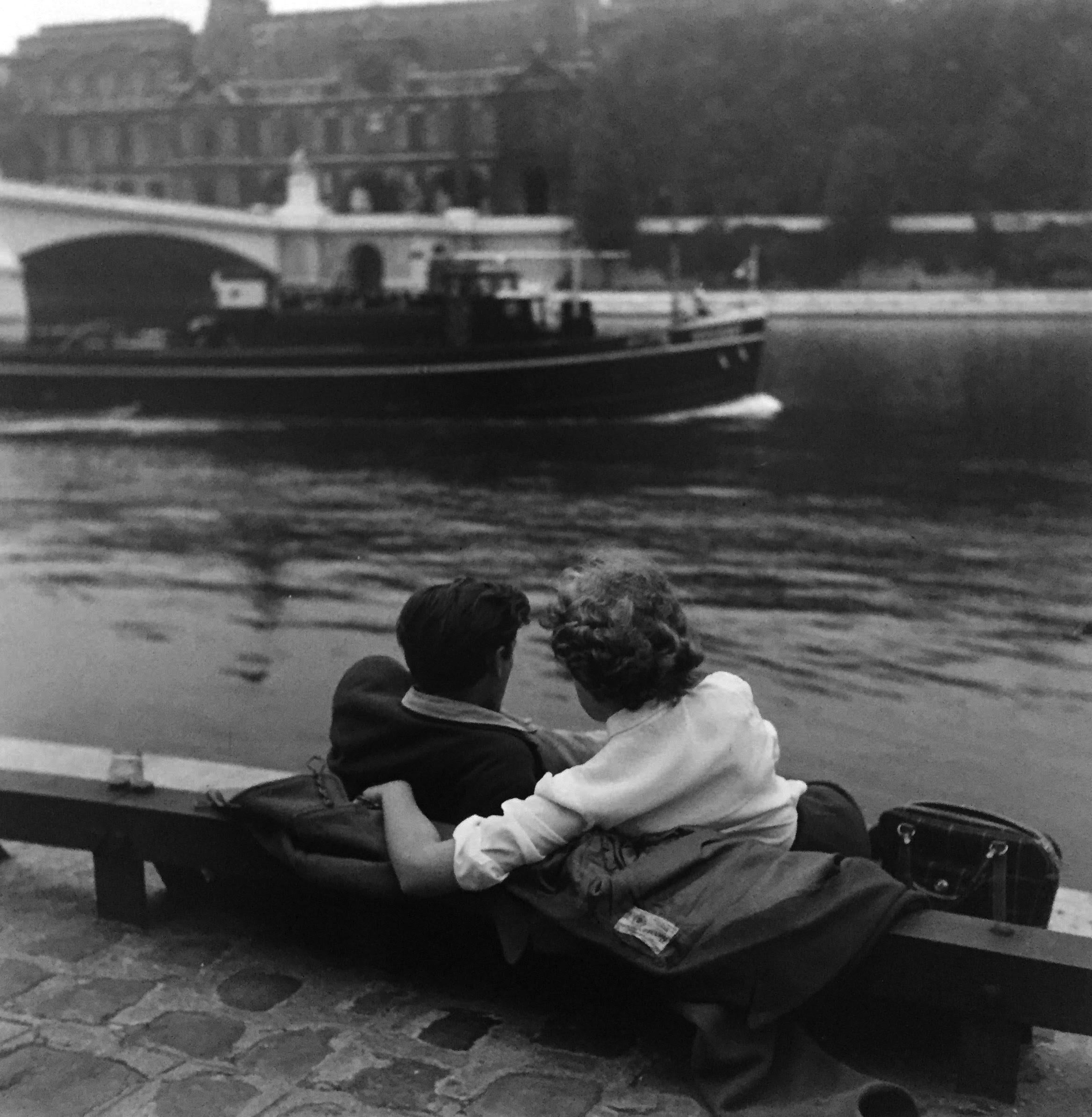 Louis Stettner Black and White Photograph - Couple Along the Quai