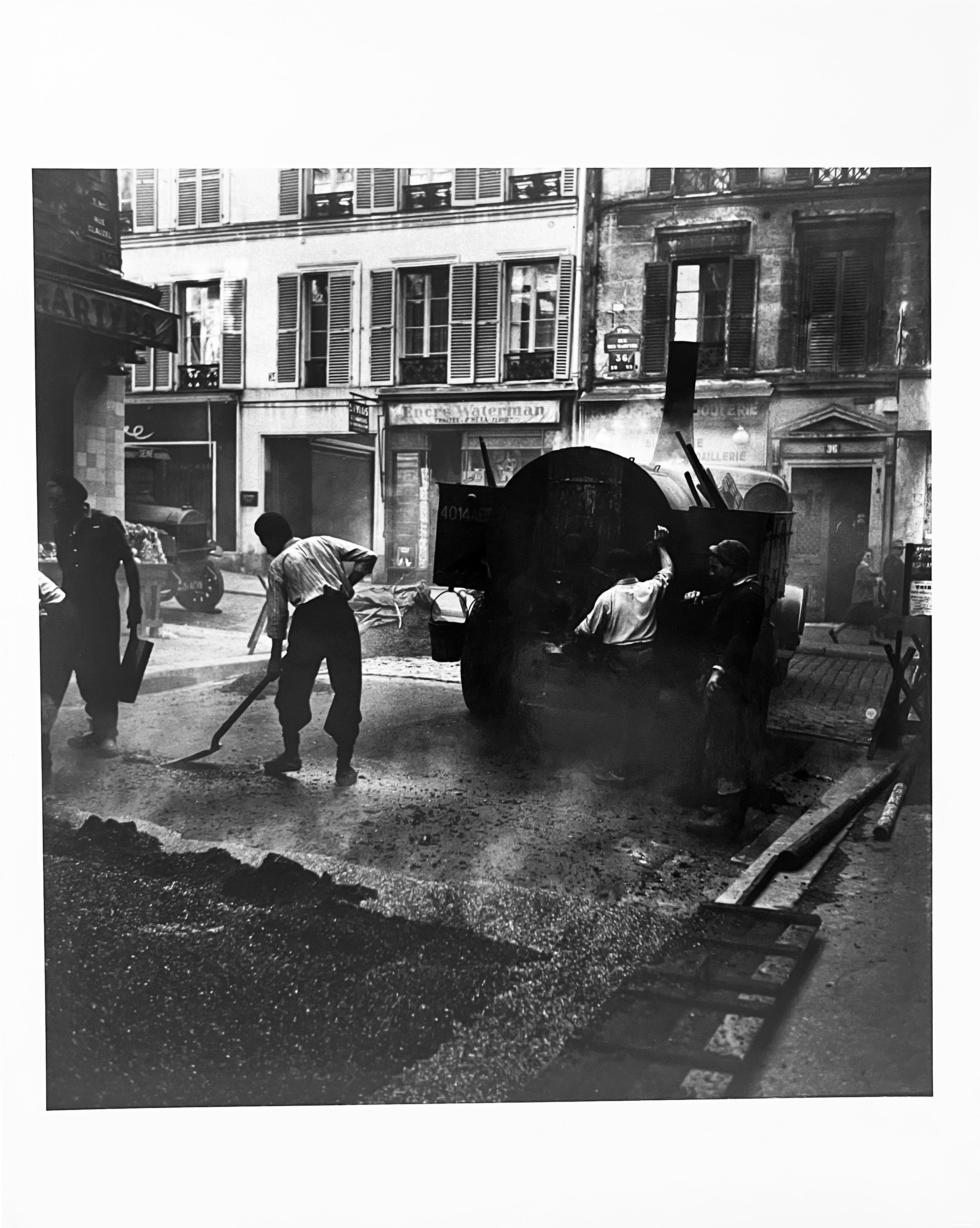 Paris, Black and White Street Photography in France 1950s