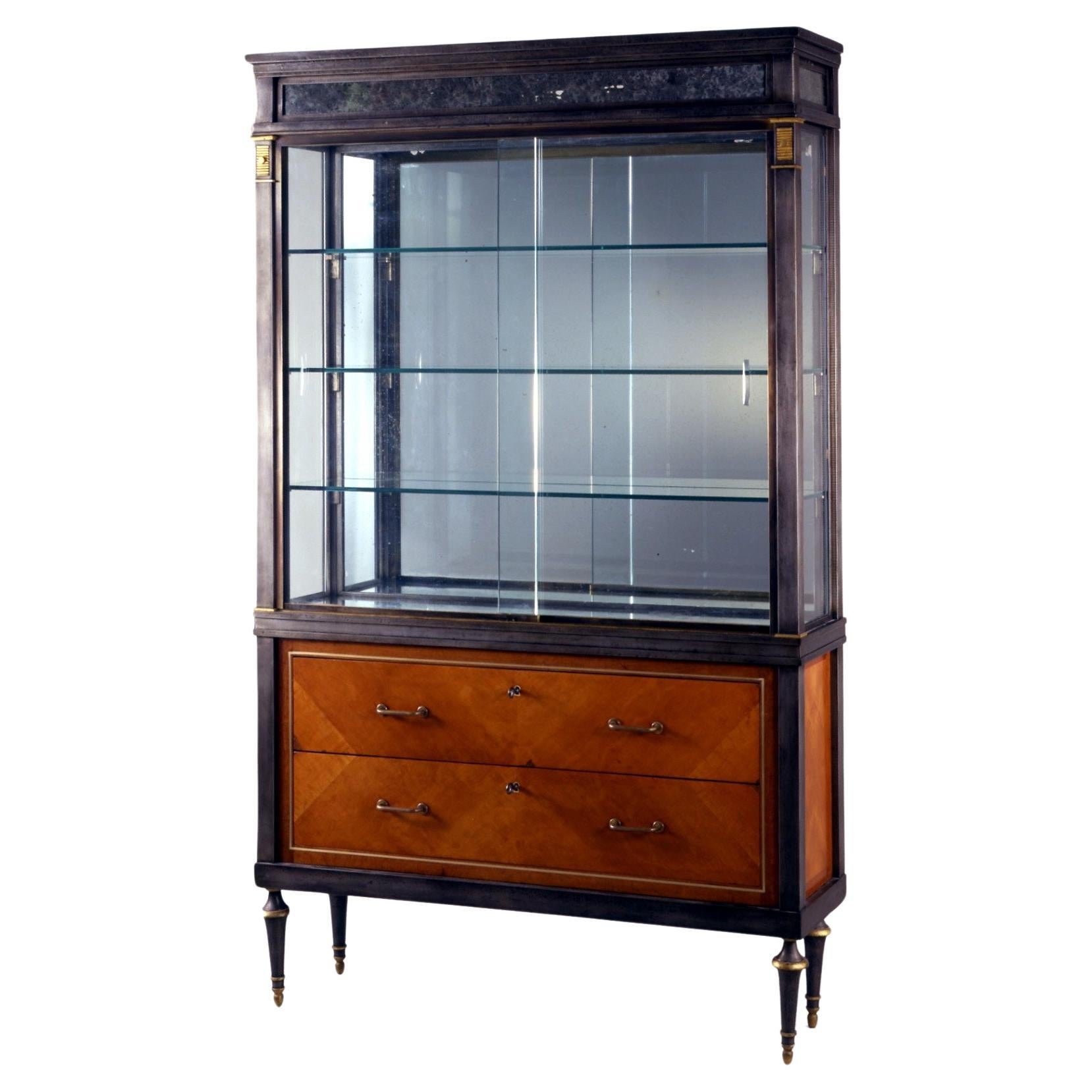 Louis Süe - Rare Vitrine en Fer Forgé et Placage de Merisier (vers 1948) en vente
