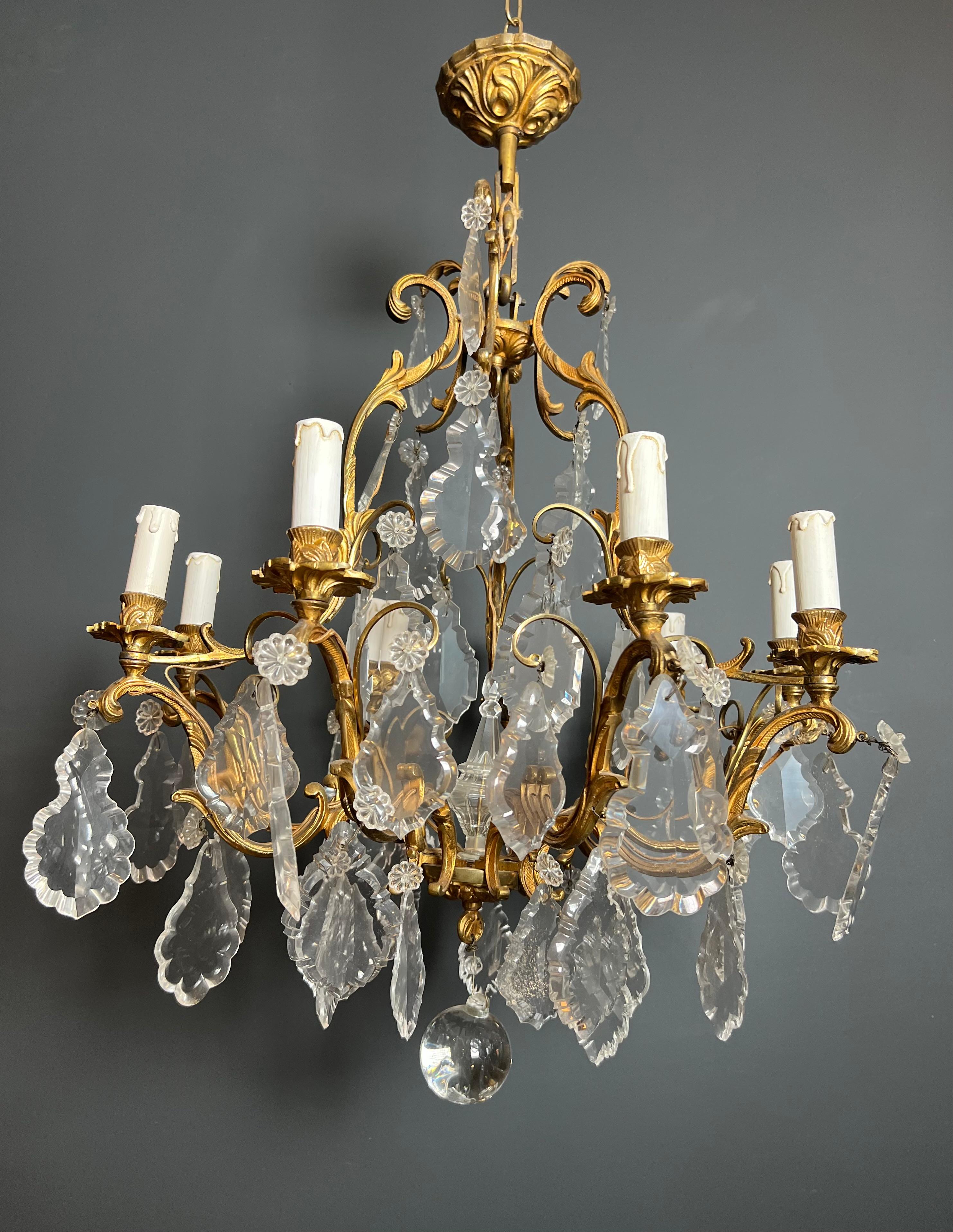 Lampadario in stile Luigi XV in cristallo e bronzo in vendita 8