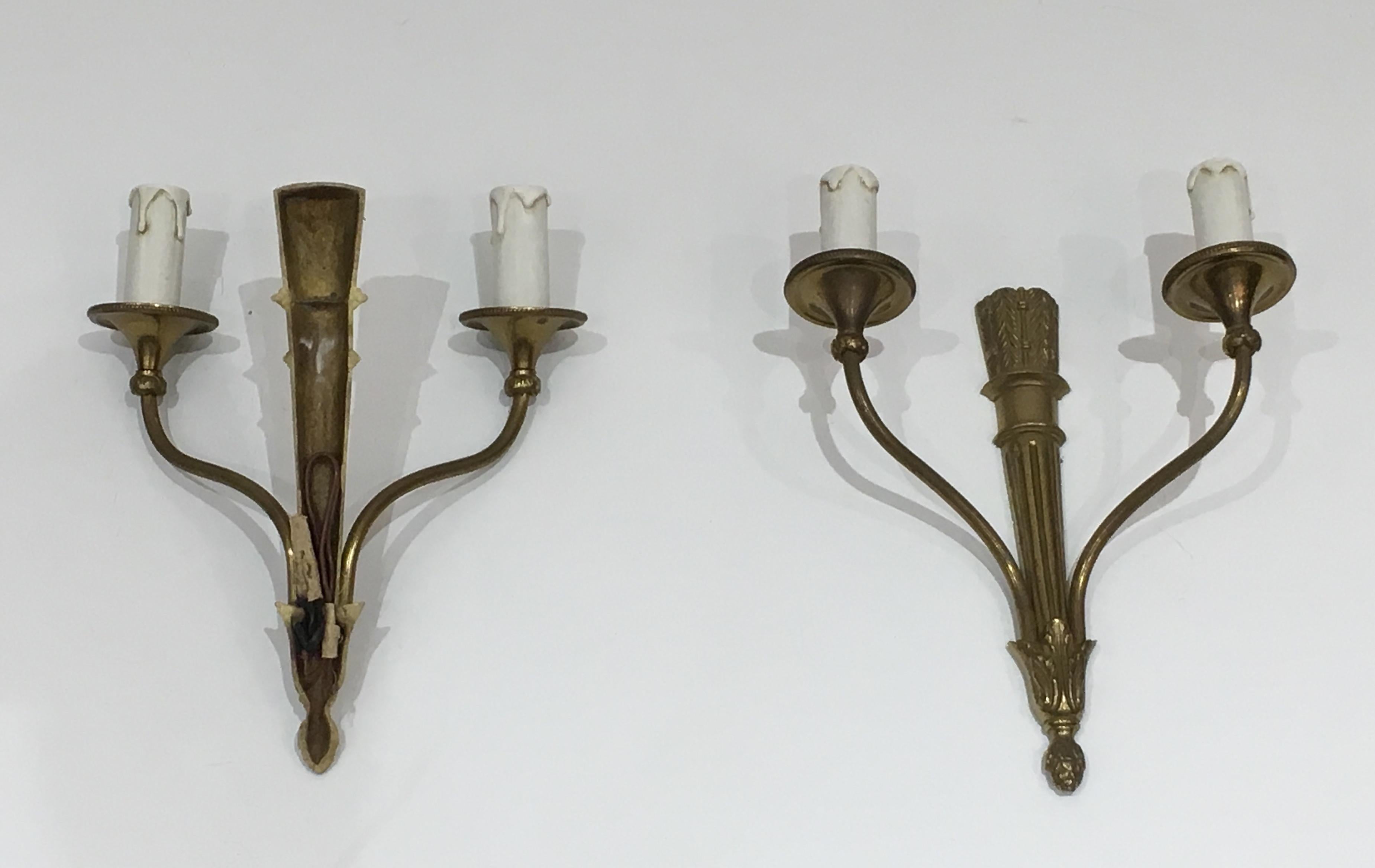 Louis XVI Style Pair of Bronze Wall Sconces with Quiver, French Work For Sale 7