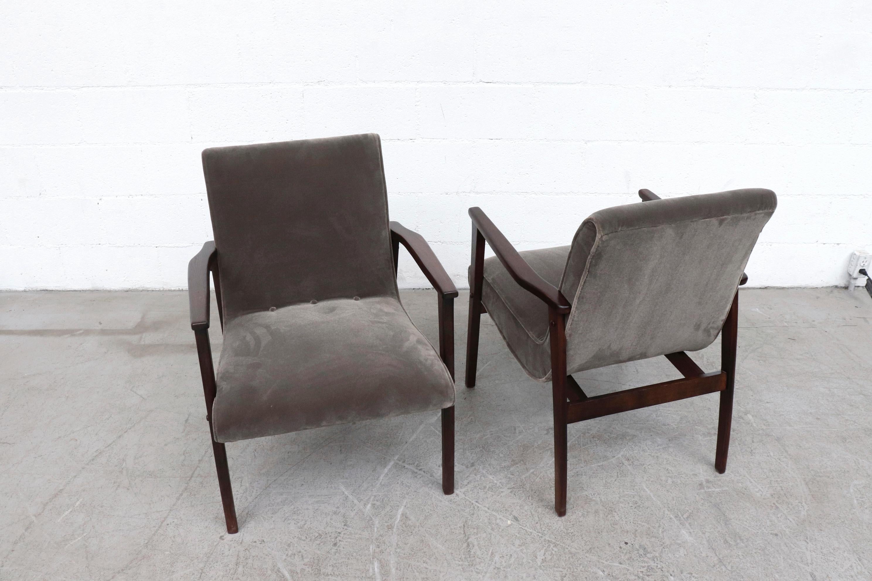 Mid-20th Century Louis Van Teefelen Inspired Pair of Slipper Lounge Chairs with Grey Mohair
