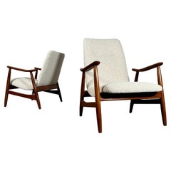 Fauteuils en bouclette de Louis Van Teeffelen pour WéBé, années 1960.