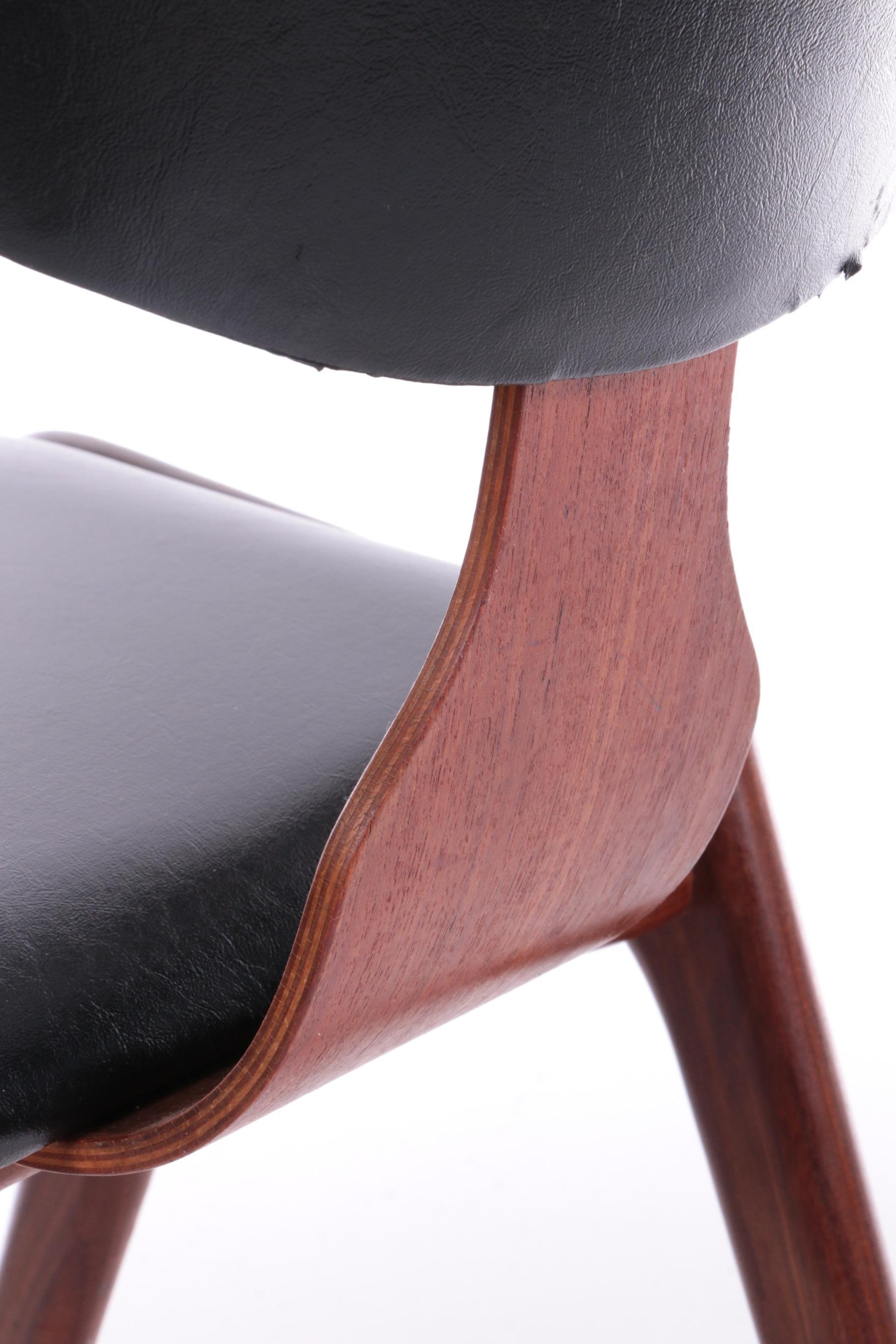 Louis Van Teeffelen Cow Horn Chair Wébé 4