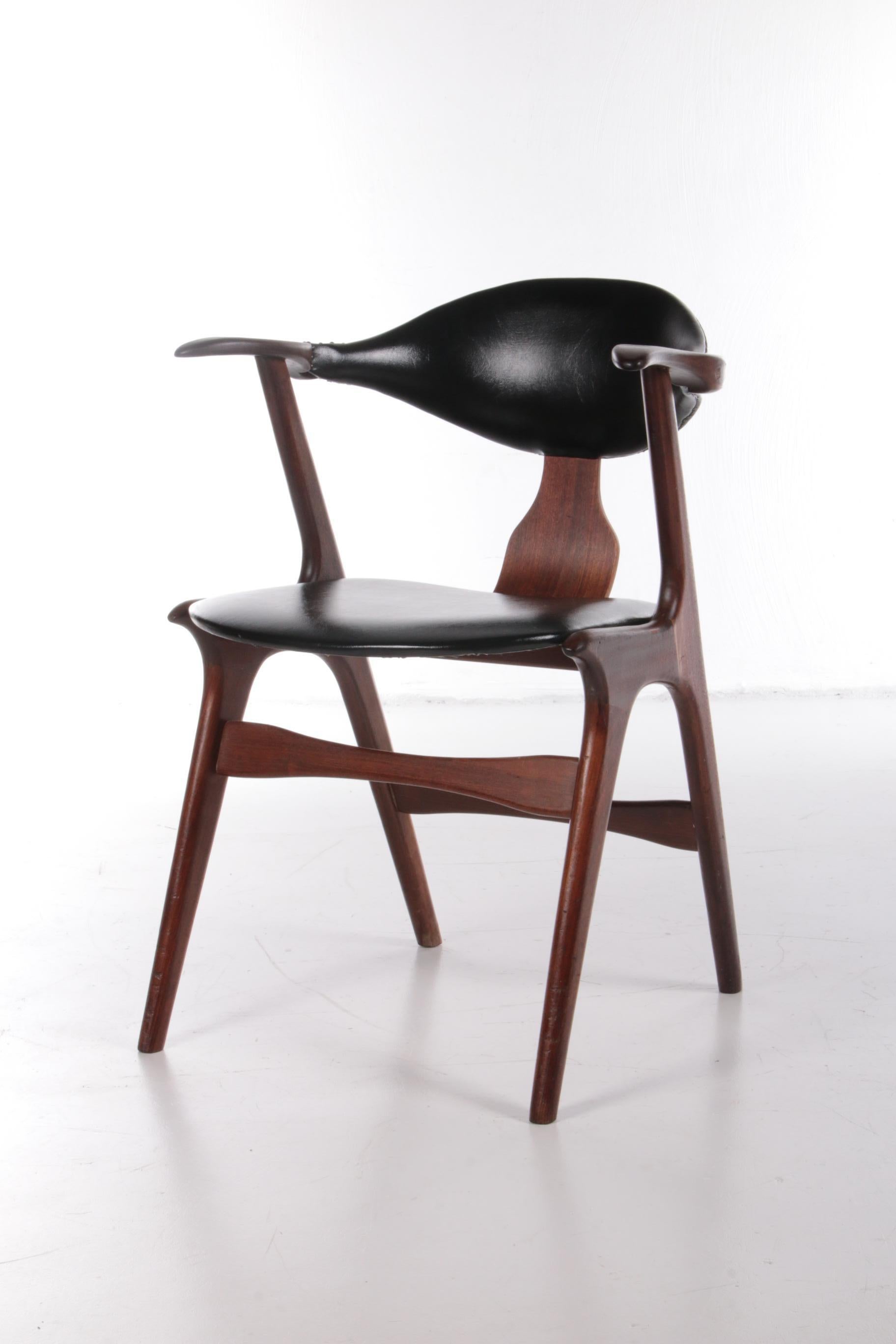 Mid-20th Century Louis Van Teeffelen Cow Horn Chair Wébé
