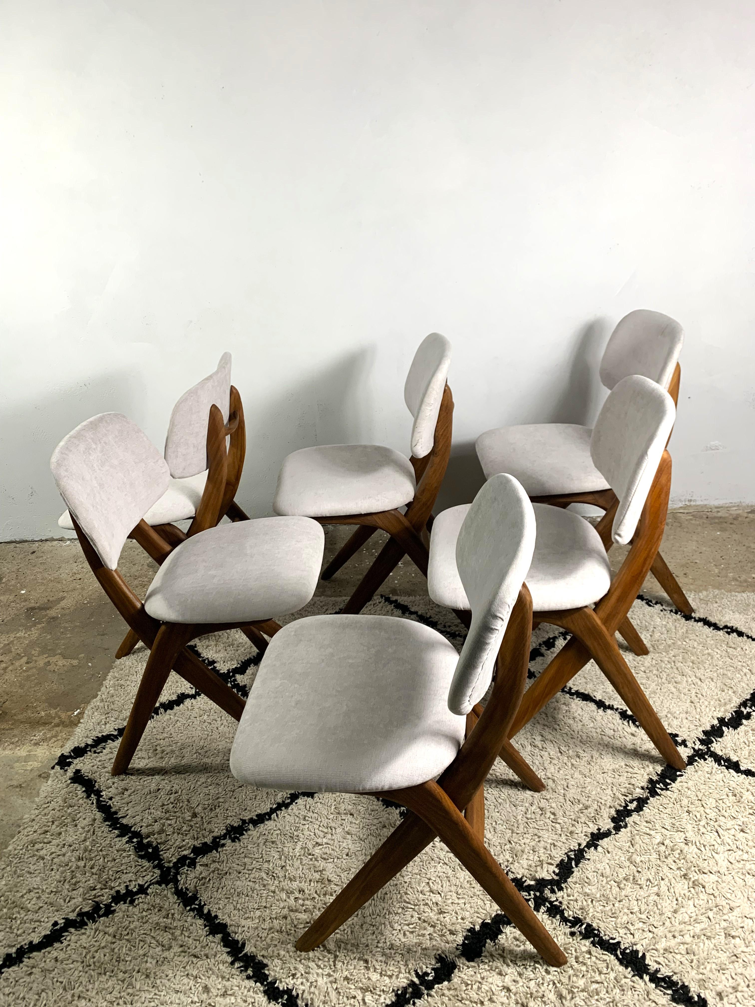 Louis Van Teeffelen Dining Chairs Set Of 6, Reupholstered For Sale 1